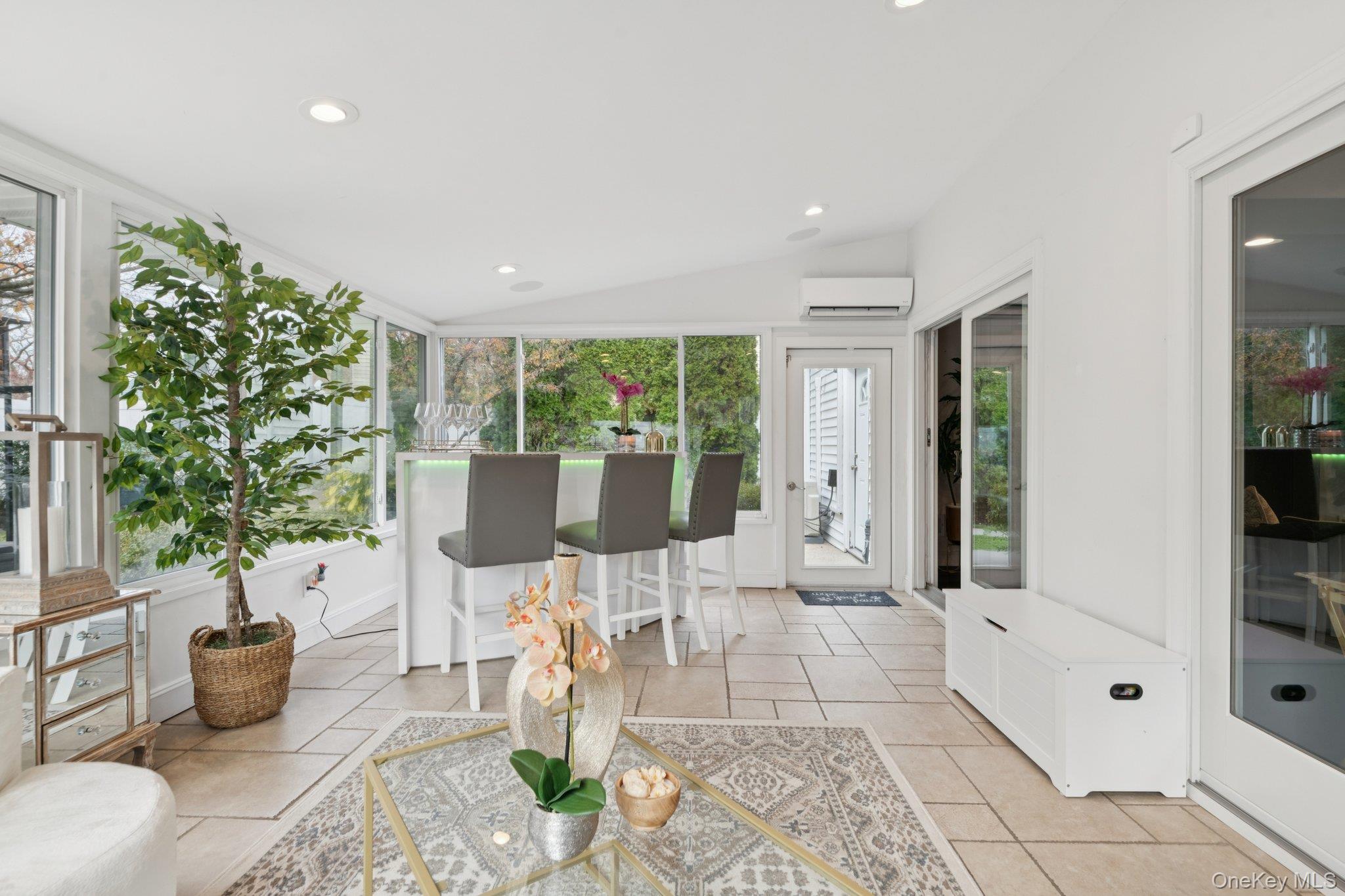 5 Culver Court, Melville, NY 11747