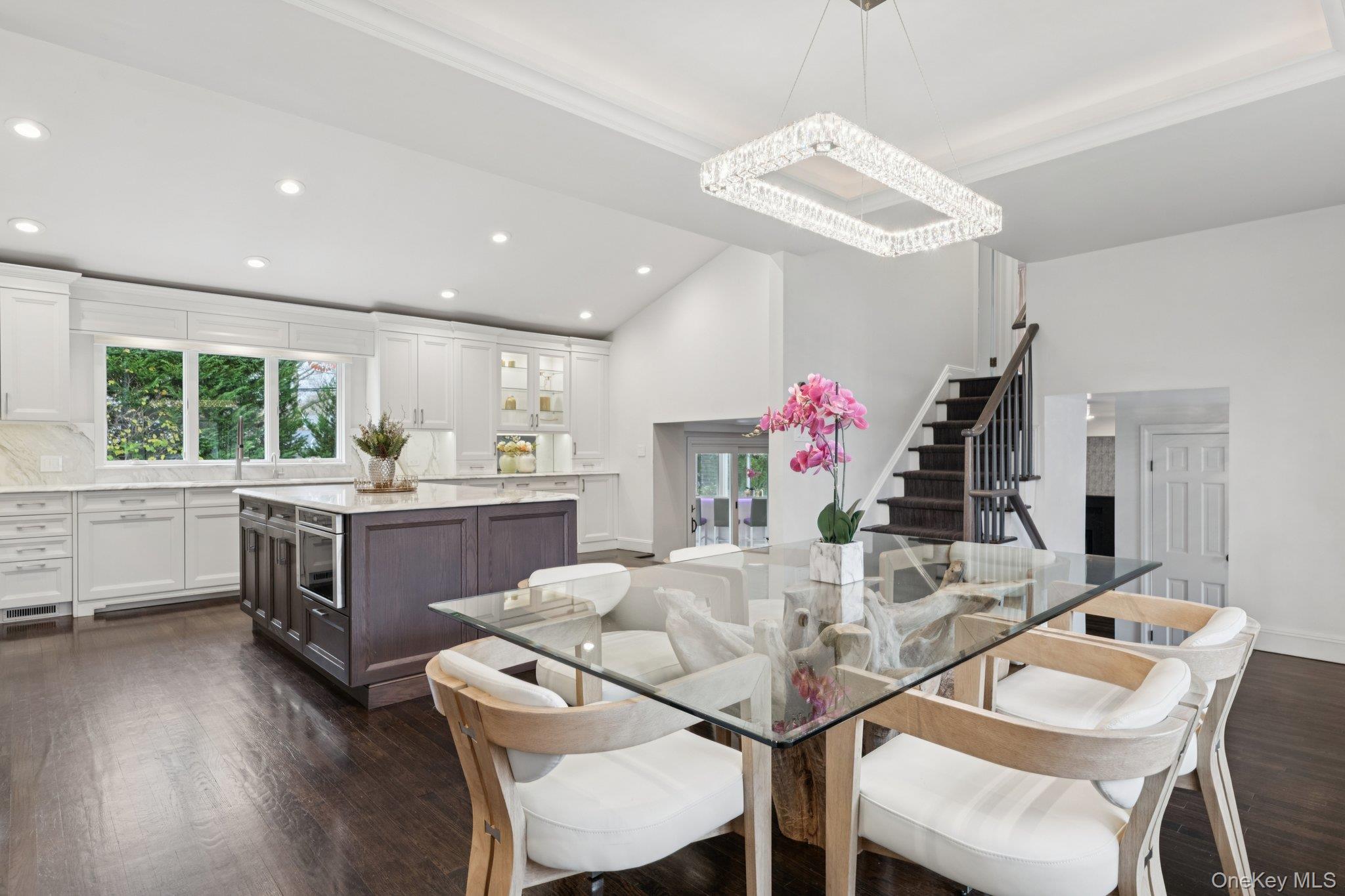 5 Culver Court, Melville, NY 11747