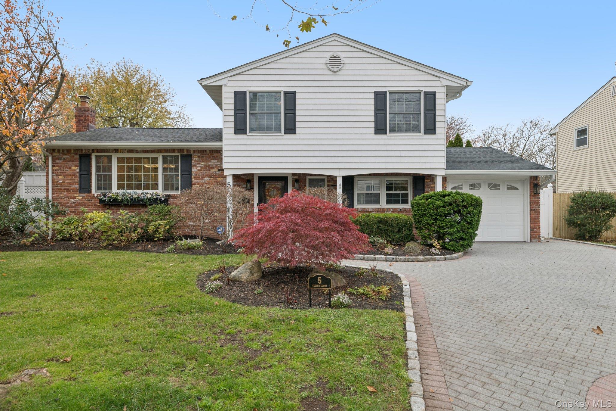 5 Culver Court, Melville, NY 11747
