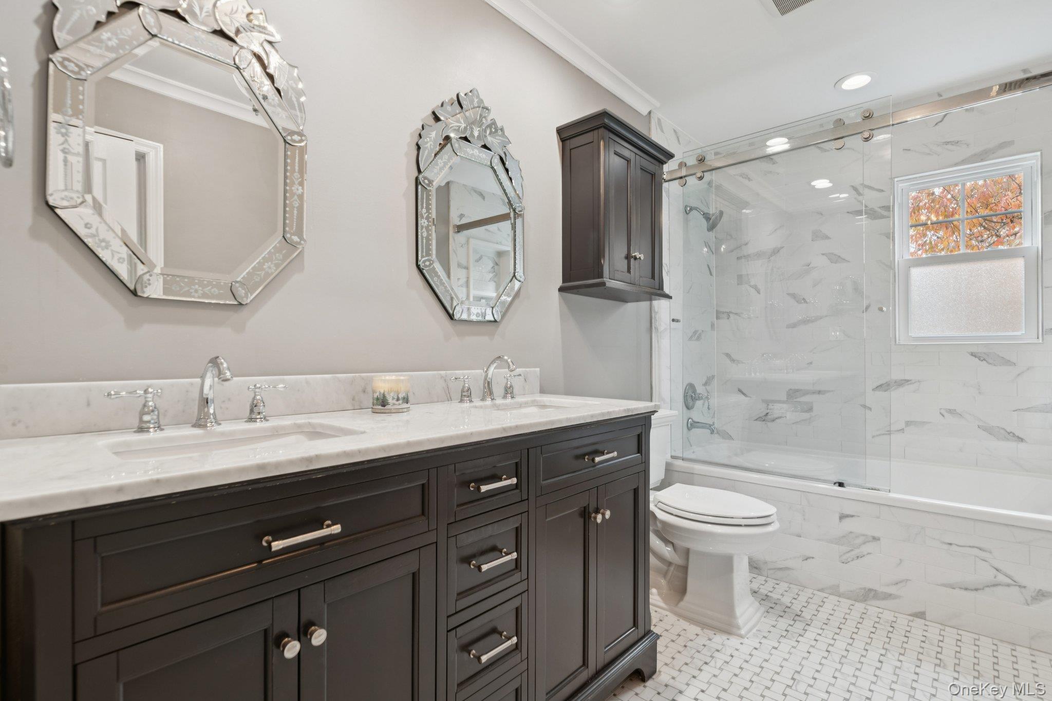 5 Culver Court, Melville, NY 11747