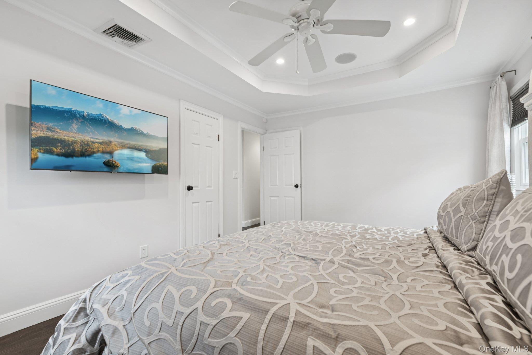 5 Culver Court, Melville, NY 11747