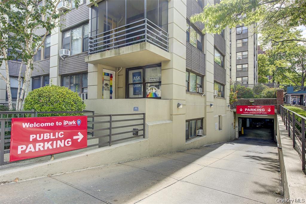 98-25 64th Road # 7J, Rego Park, NY 11374