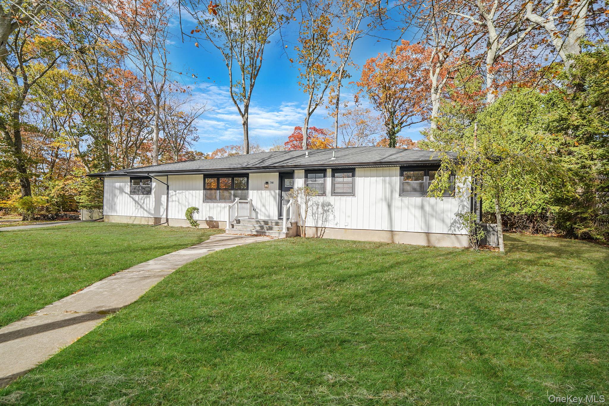 780 Westview Drive, Mattituck, NY 11952