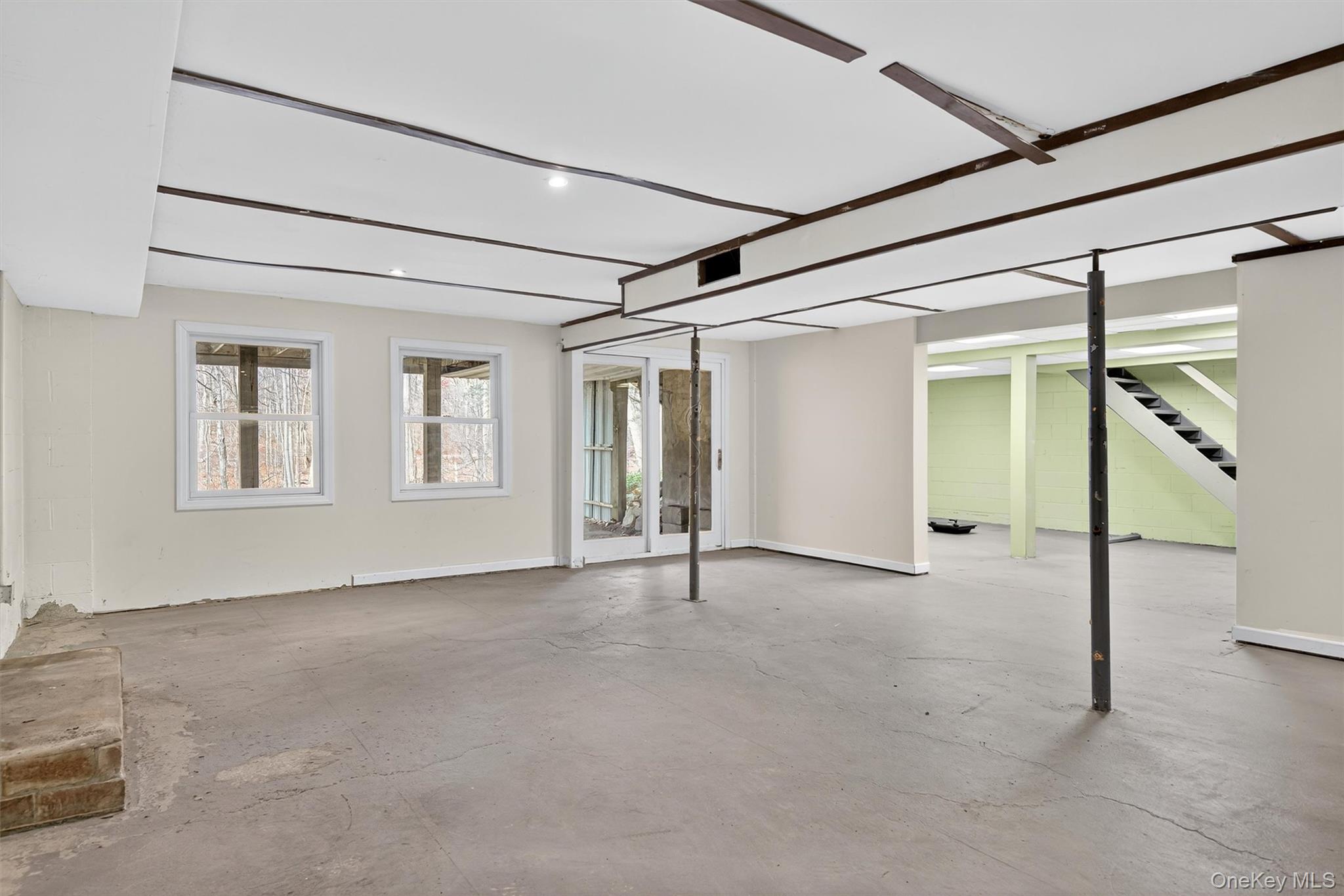 89 Maple Brook Road, Tuxedo Park, NY 10987