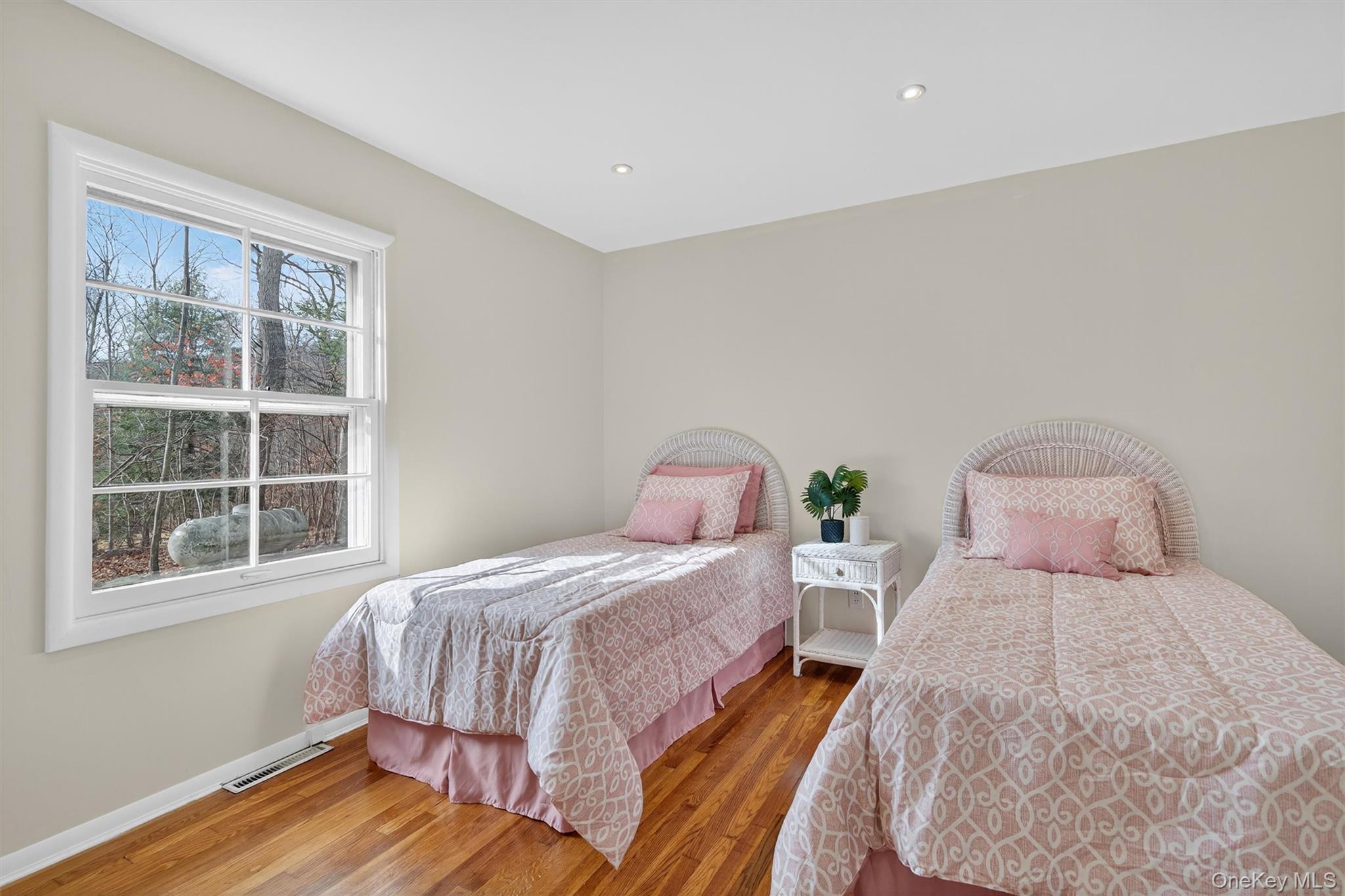 89 Maple Brook Road, Tuxedo Park, NY 10987