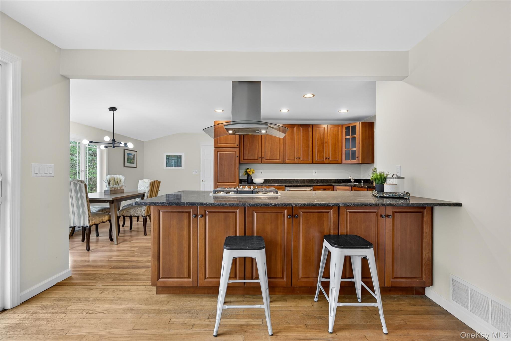 89 Maple Brook Road, Tuxedo Park, NY 10987