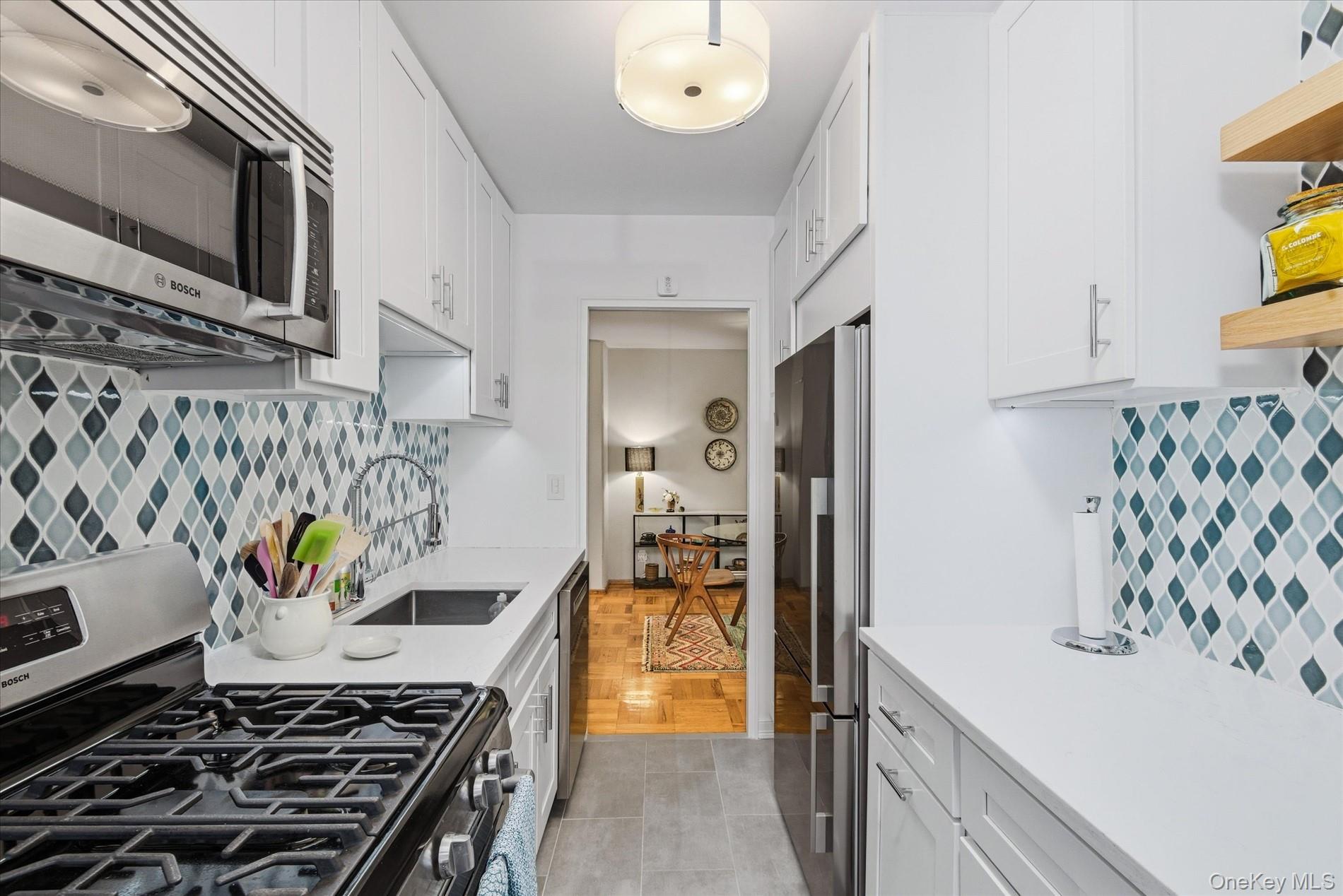 33-54 Crescent Street # 5B, Astoria, NY 11106