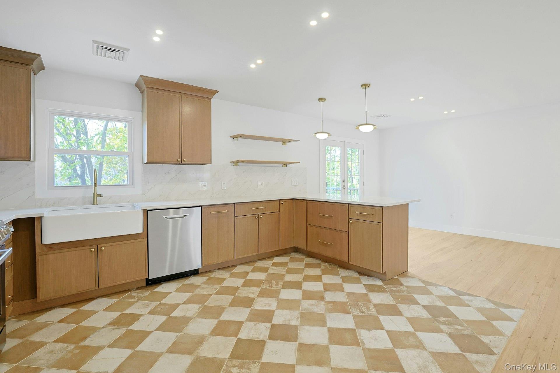 63 Cedar Lane, Ossining, NY 10562