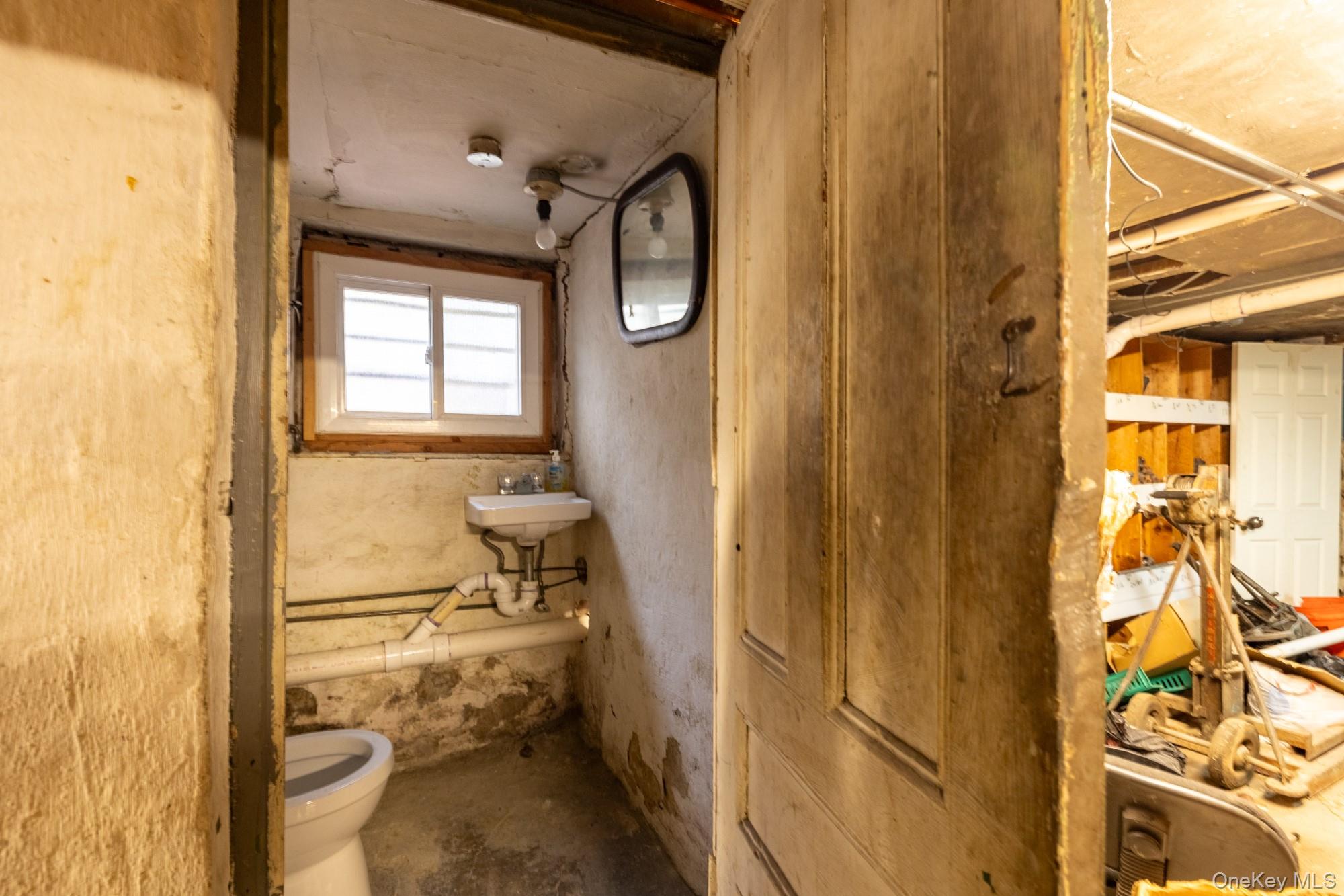 677 Van Nest Avenue, Bronx, NY 10462