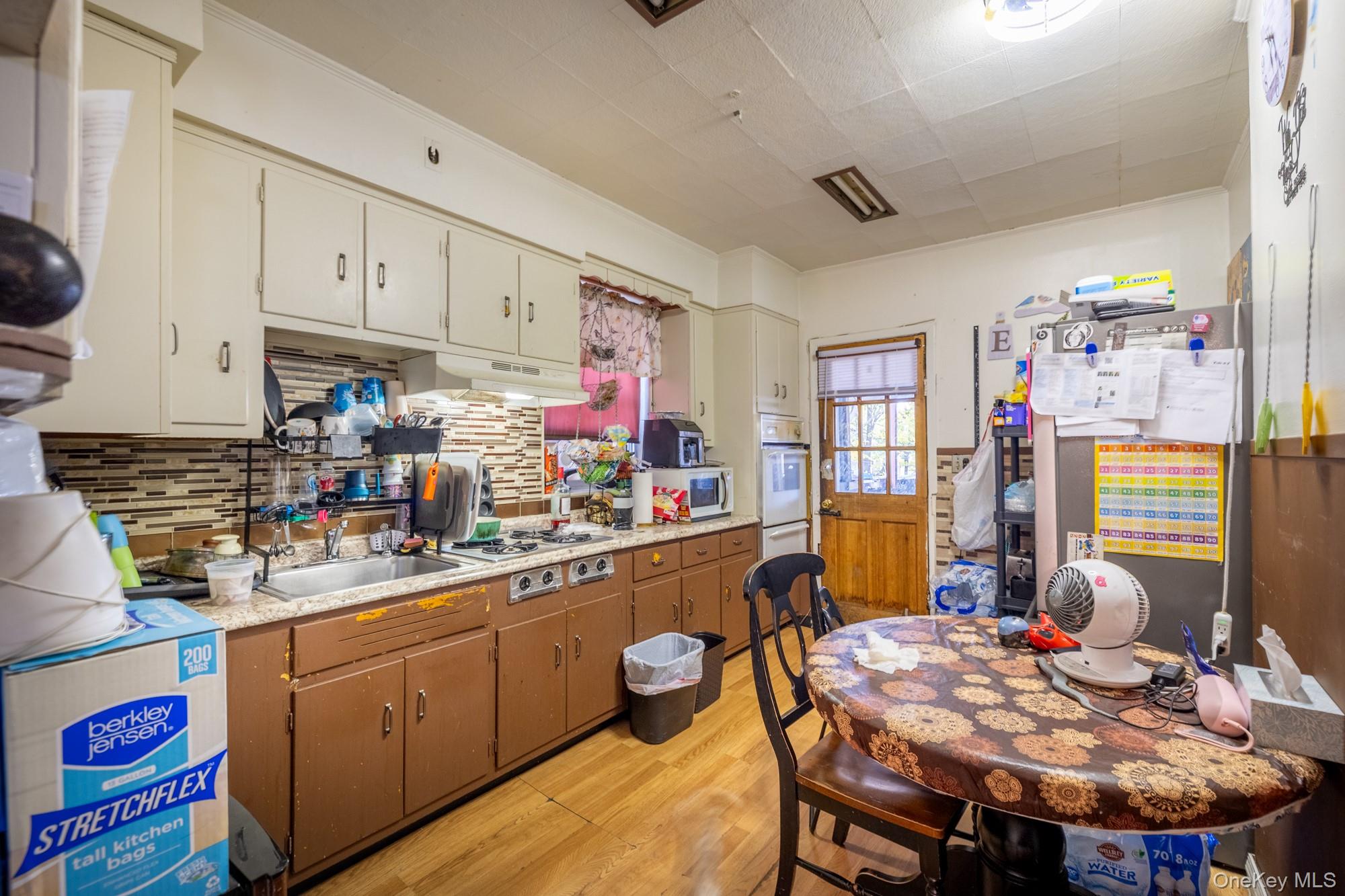 677 Van Nest Avenue, Bronx, NY 10462