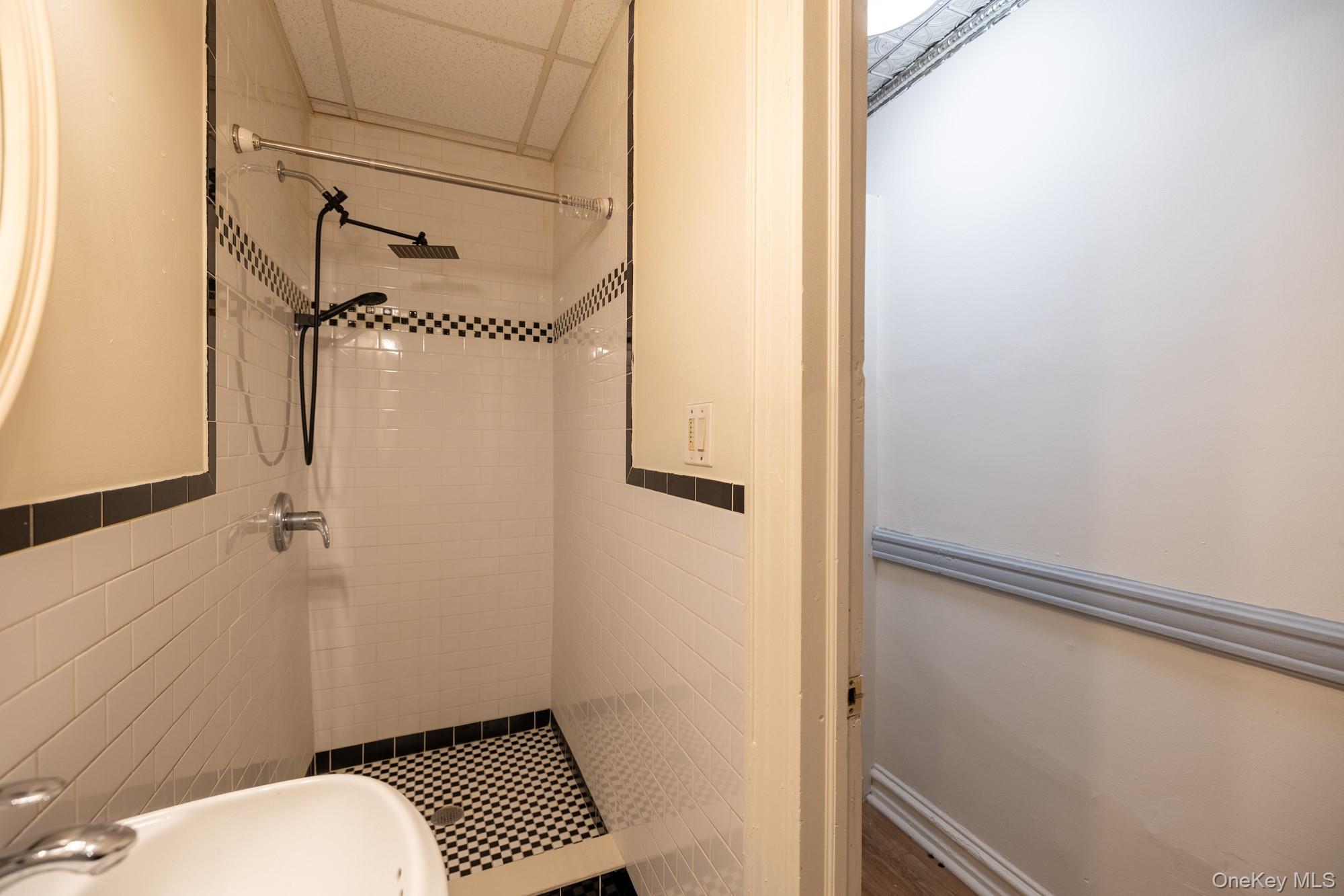 677 Van Nest Avenue, Bronx, NY 10462