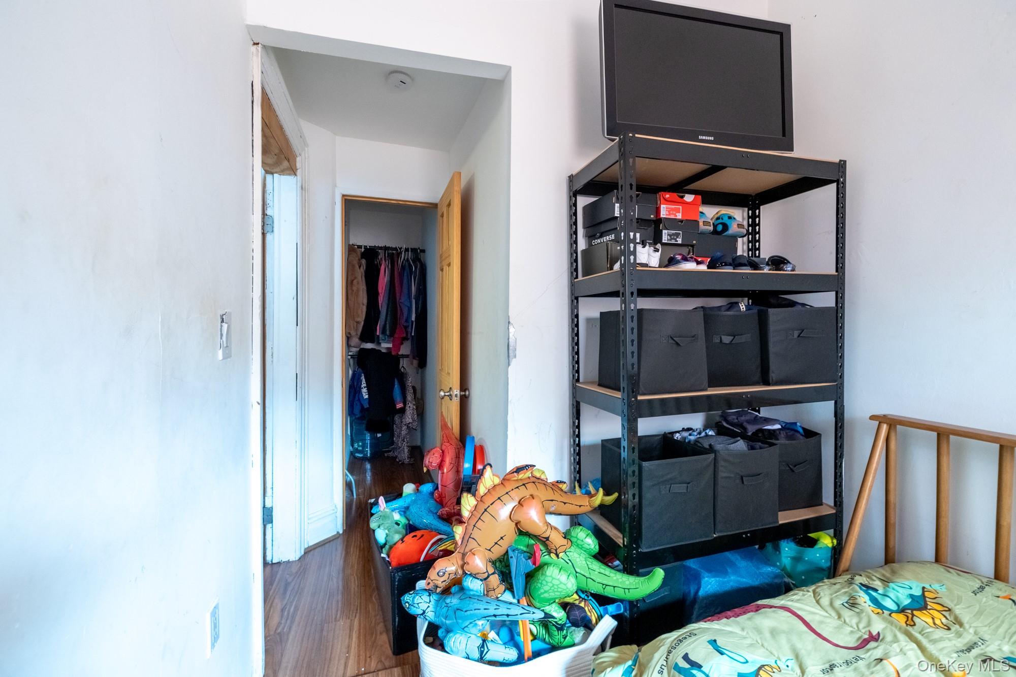 679 Van Nest Avenue, Bronx, NY 10462