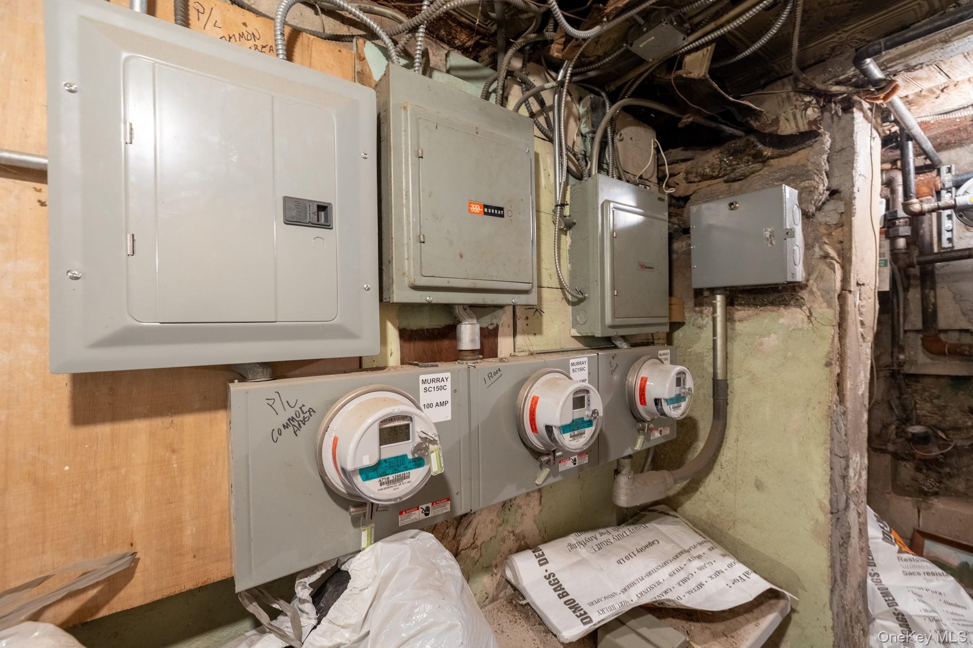 679 Van Nest Avenue, Bronx, NY 10462