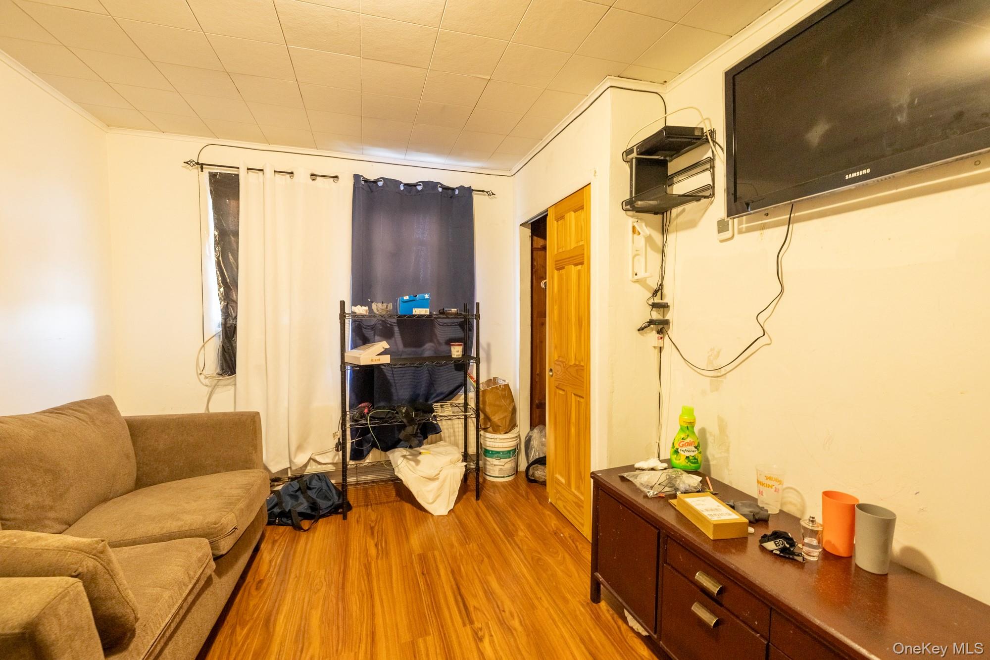 679 Van Nest Avenue, Bronx, NY 10462