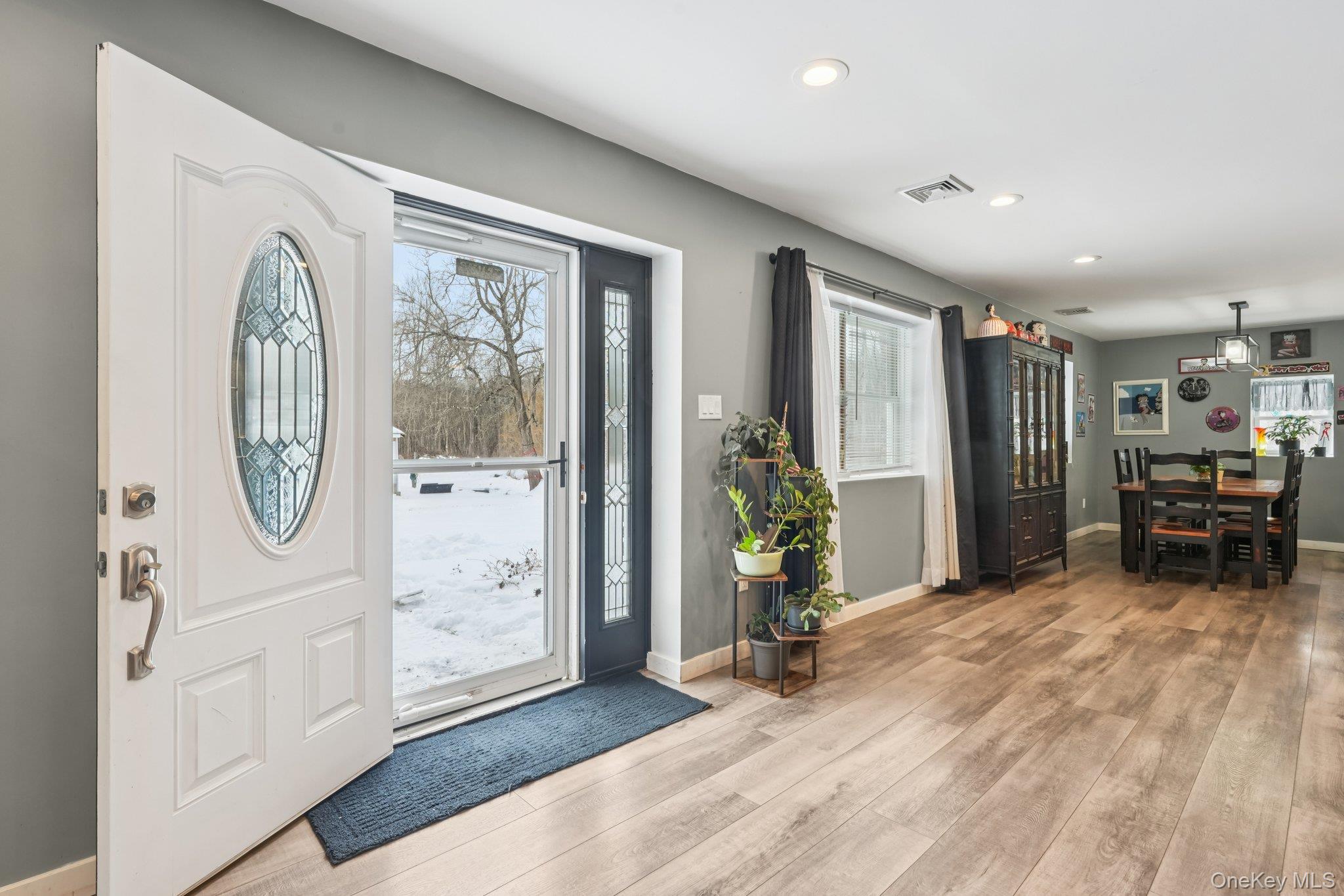 184 Quaker Street, Wallkill, NY 12589