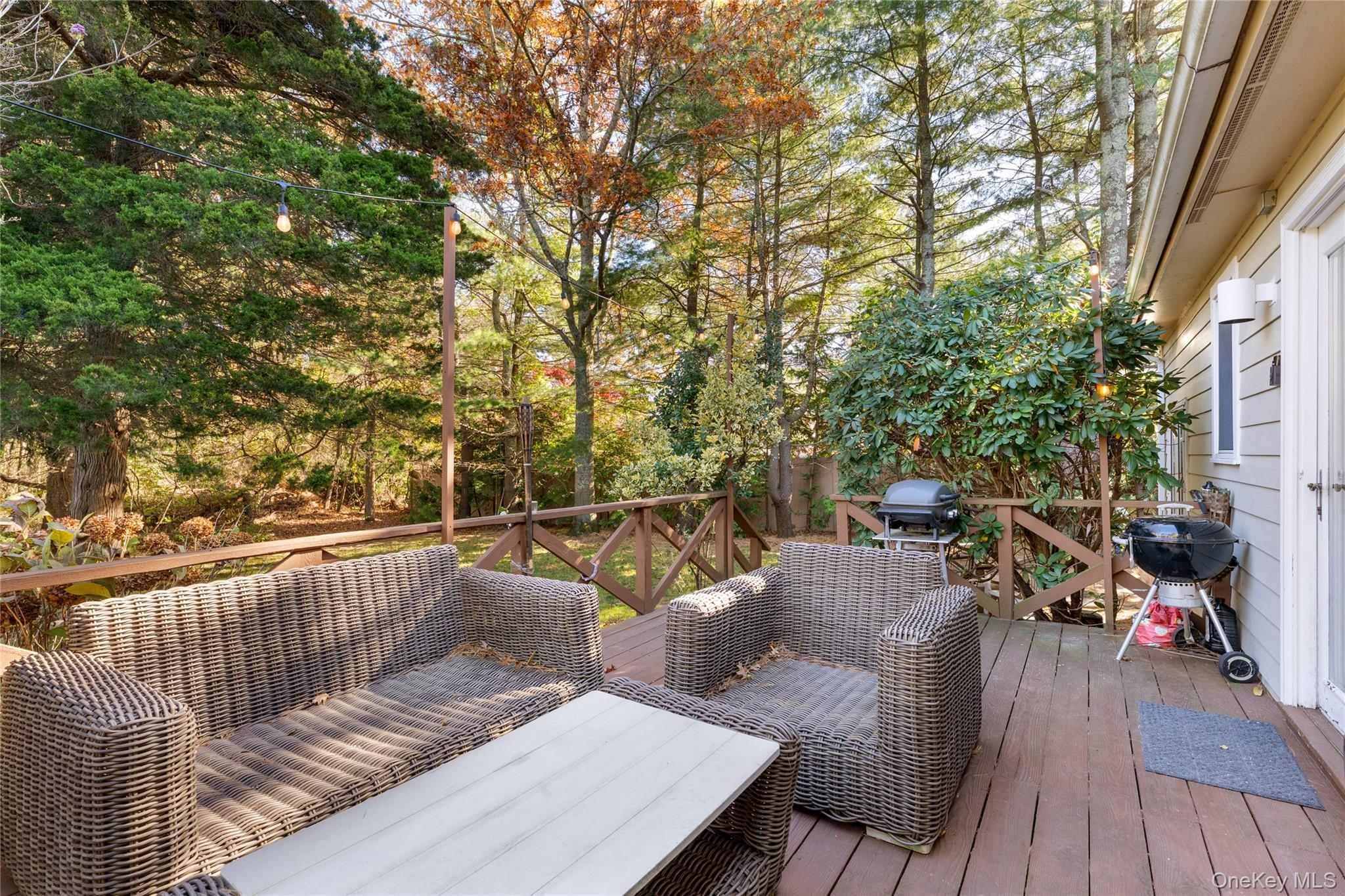 19 Florence Road, Hampton Bays, NY 11946