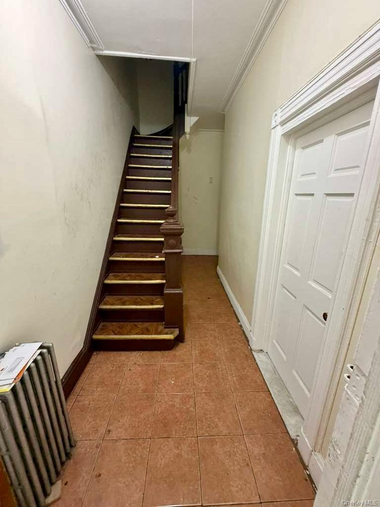 406 Chestnut Street, Brooklyn, NY 11208