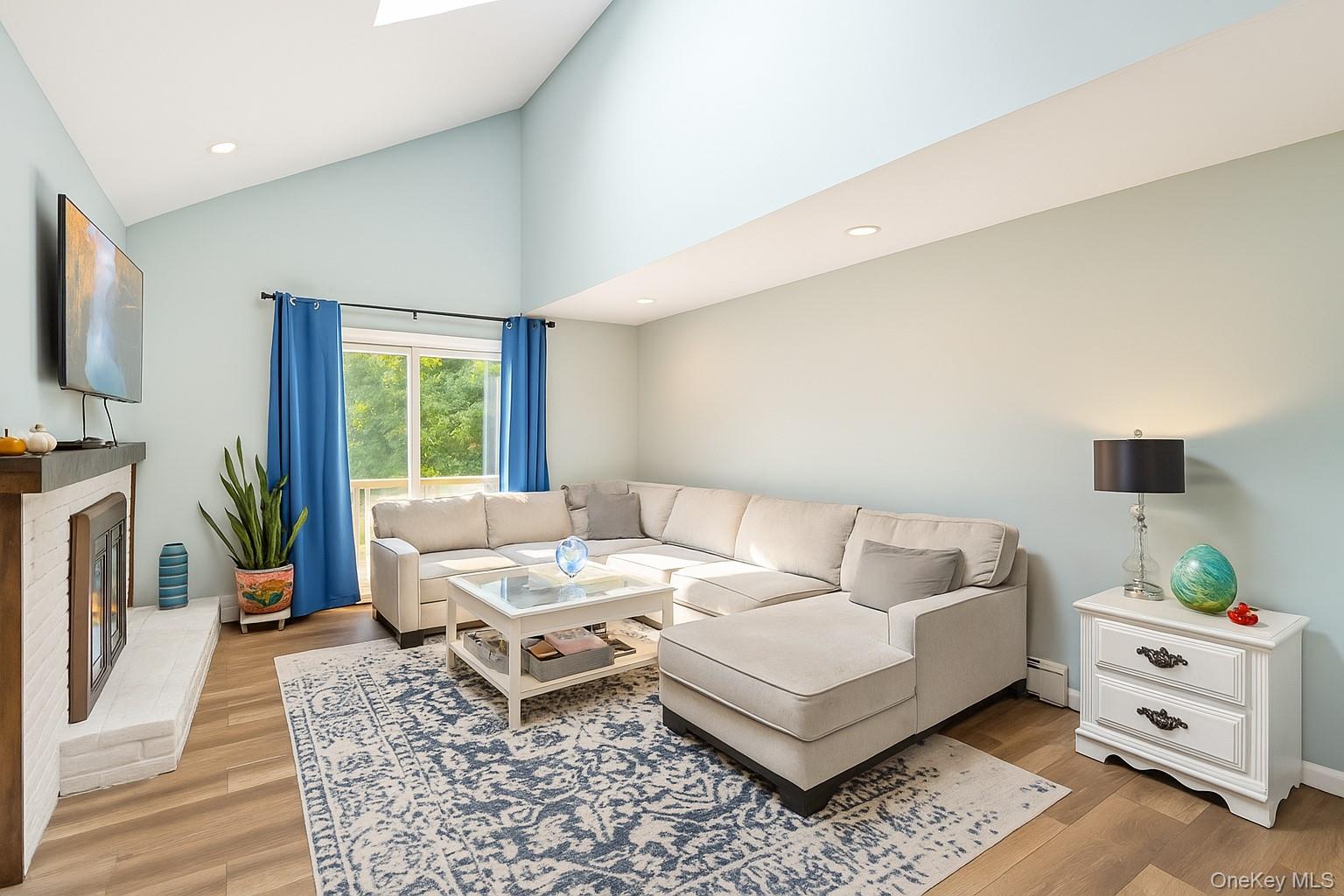 69 Lauren Avenue, Dix Hills, NY 11746