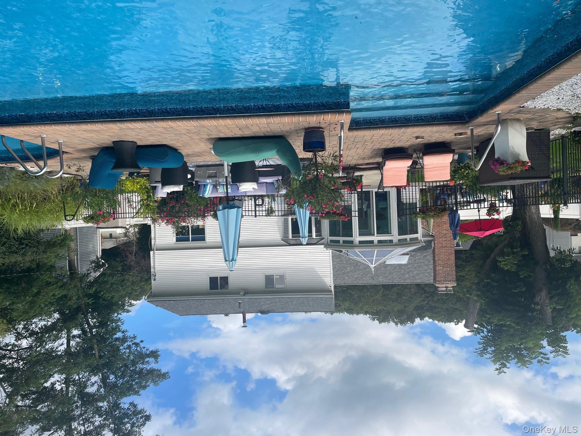 69 Lauren Avenue, Dix Hills, NY 11746