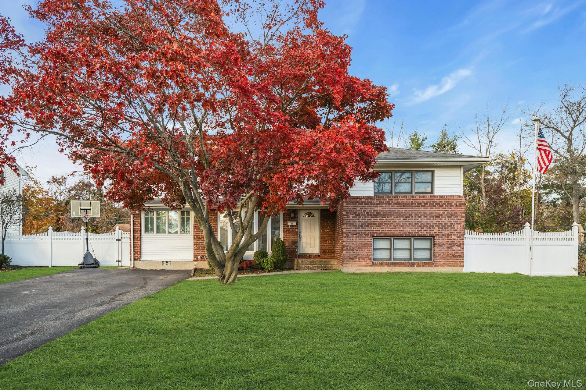 22 Schuyler Drive, Commack, NY 11725