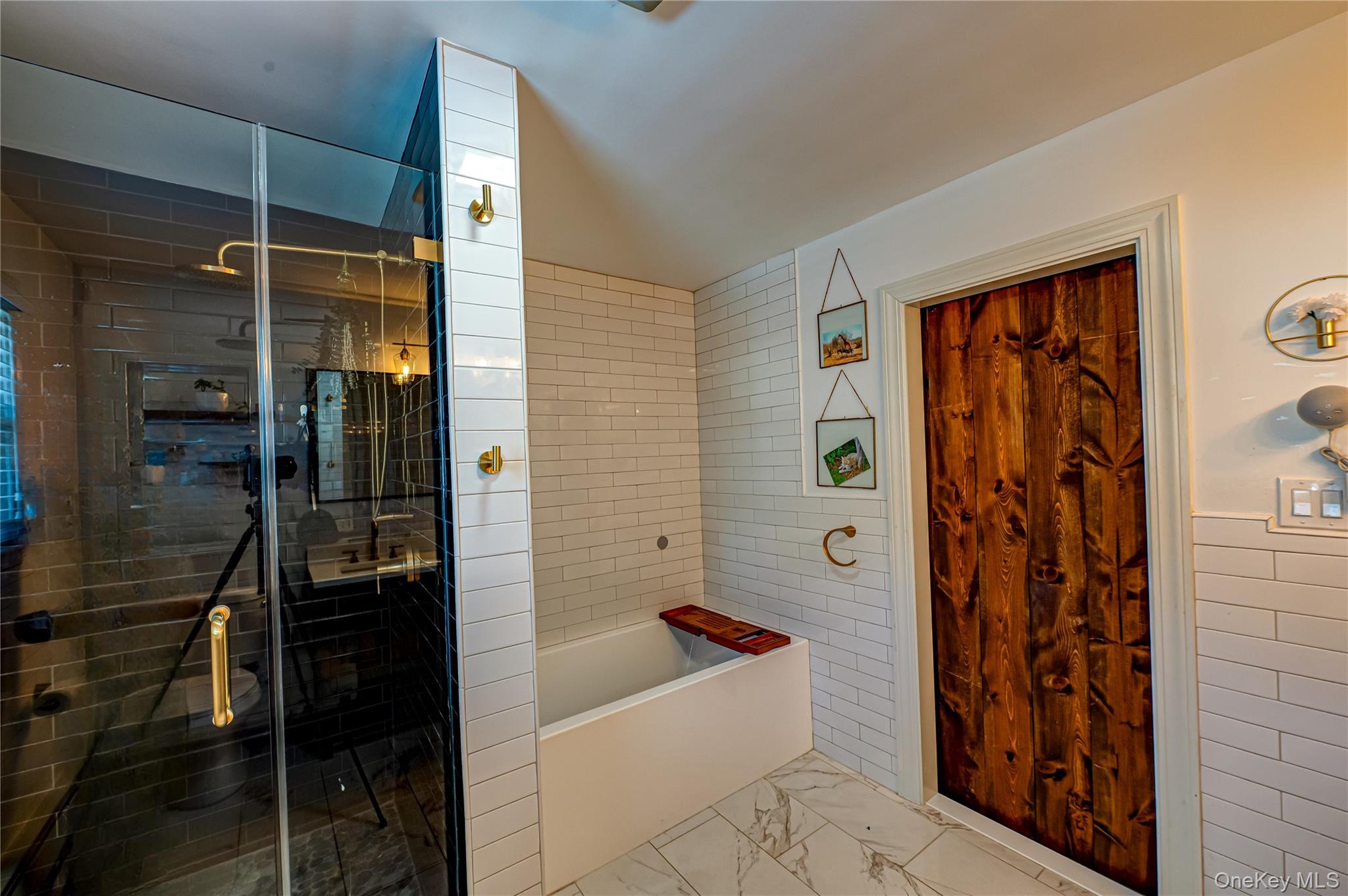 1 Freedom Court, Babylon, NY 11702