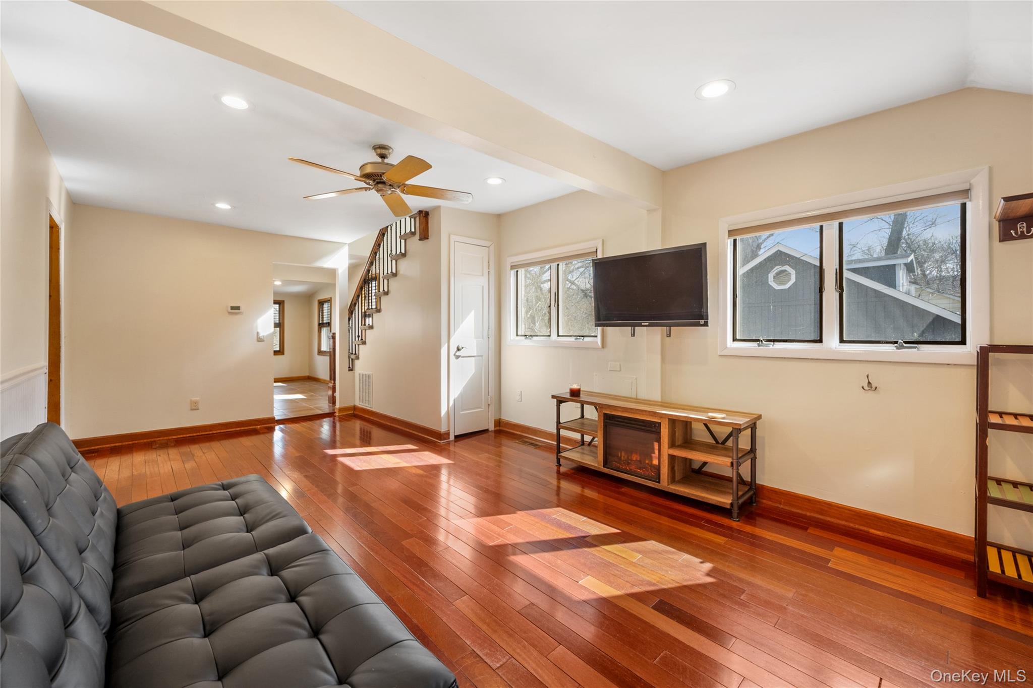 32 Shawnee Road, Putnam Valley, NY 10579