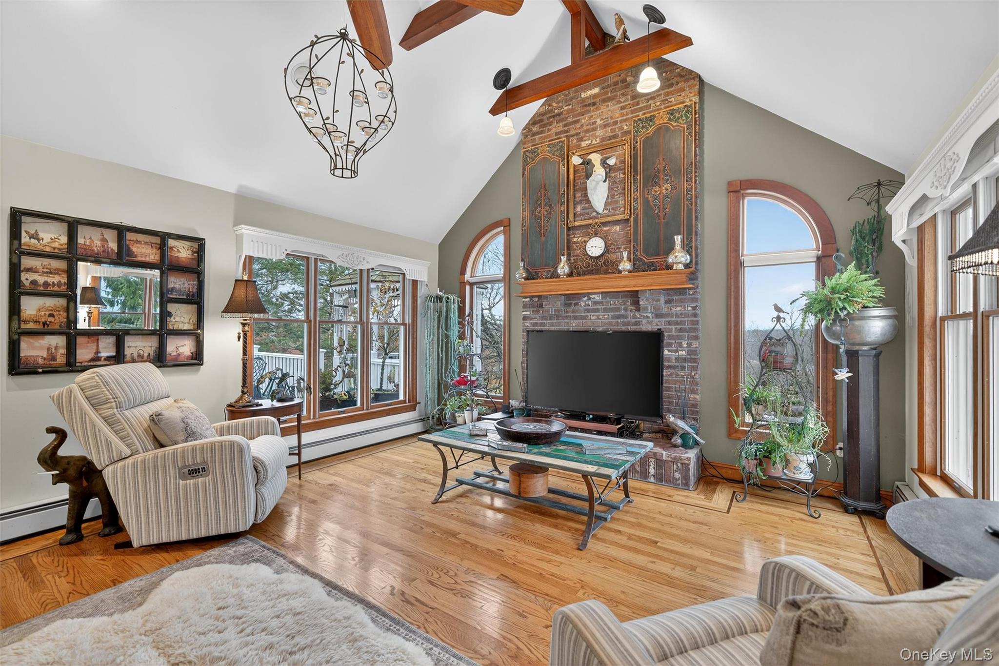 31 Almond Tree Lane, Warwick, NY 10990