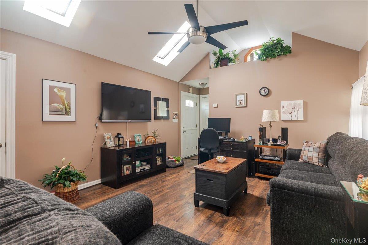 20 Magnolia Place # 20, Bronx, NY 10465