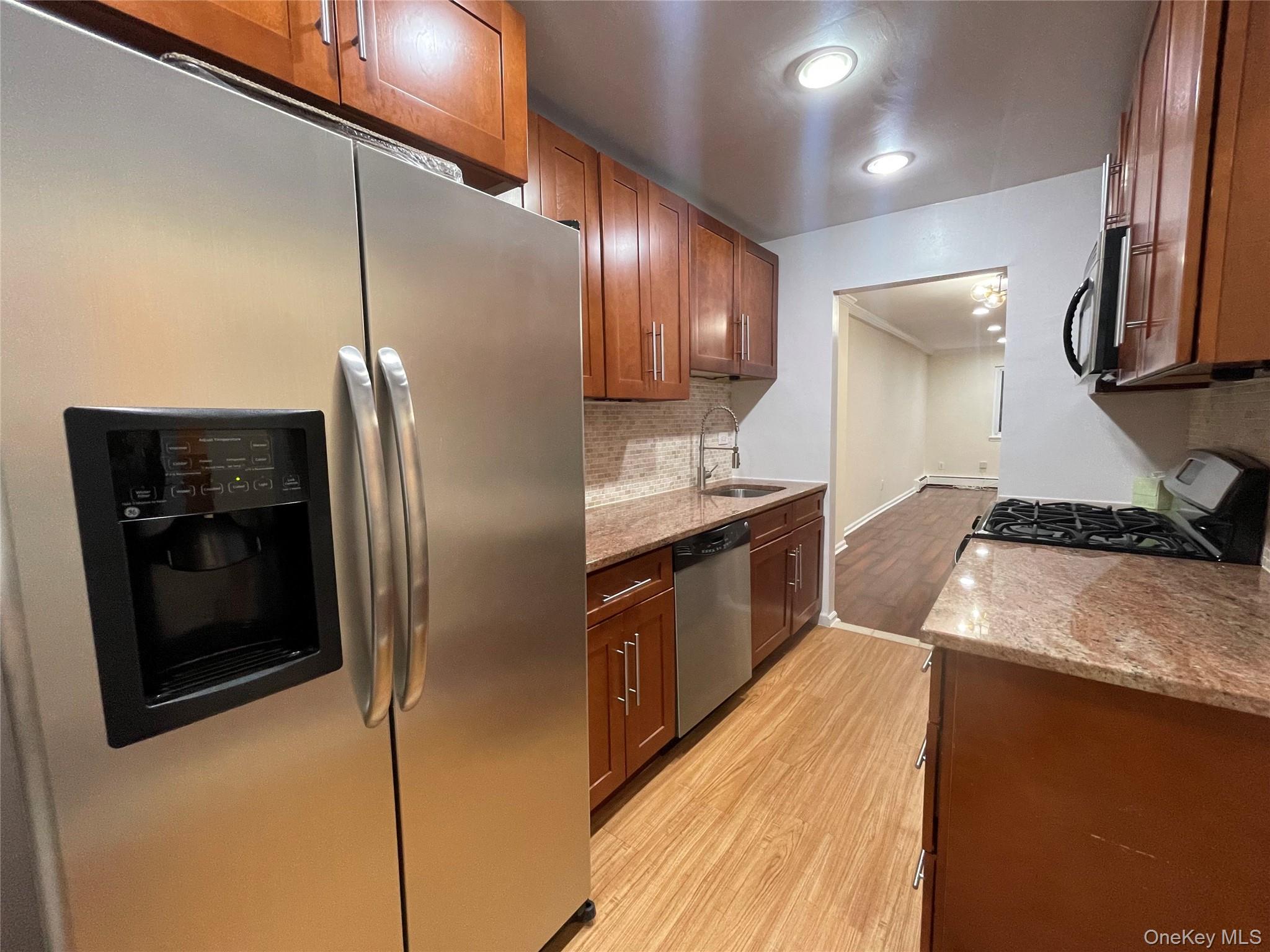 150 Glenwood Avenue # H3, Yonkers, NY 10703