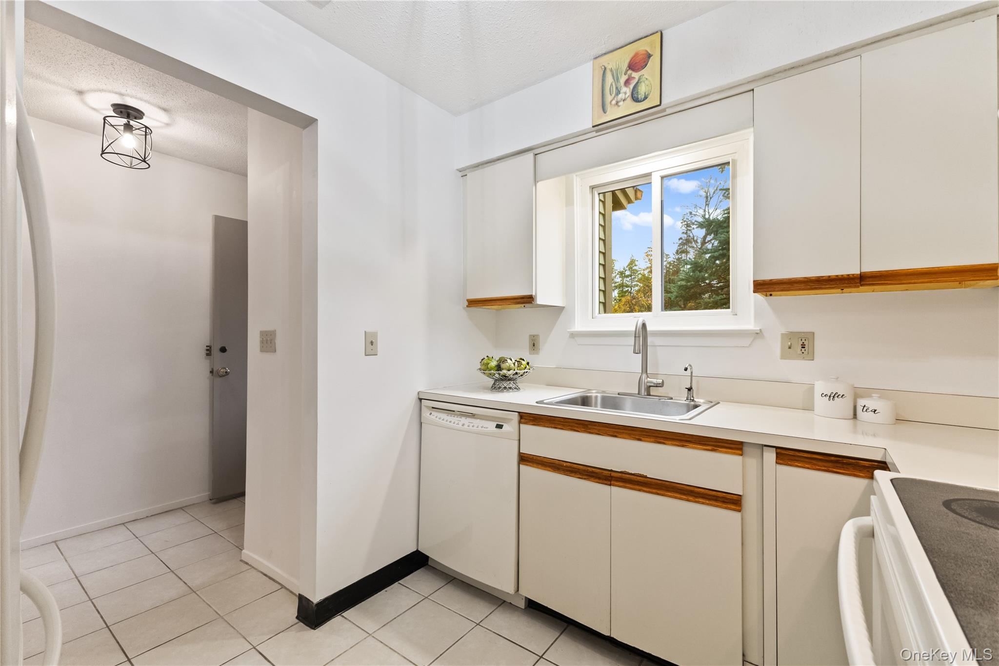 46 Scenic View, Yorktown Heights, NY 10598