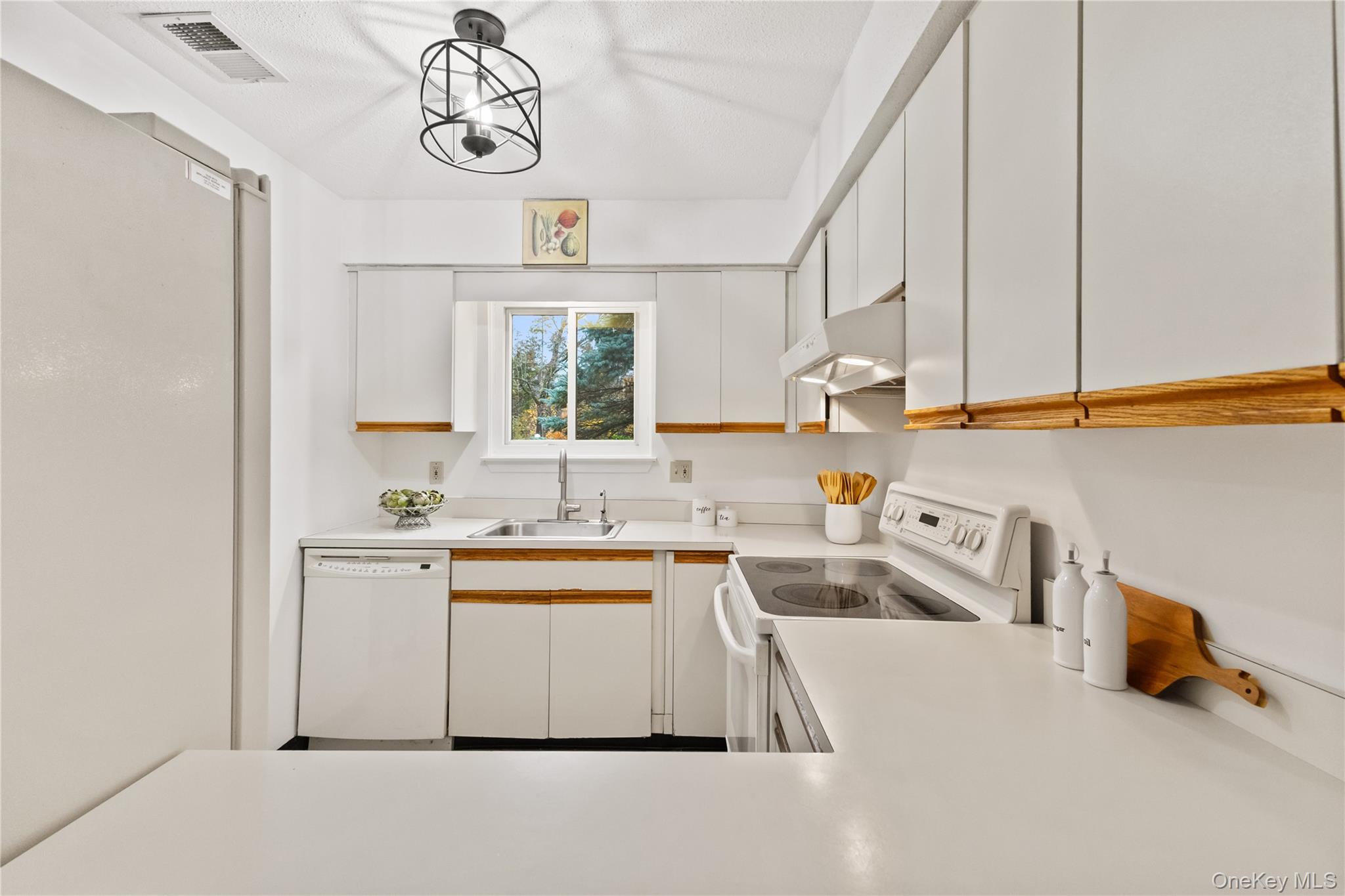 46 Scenic View, Yorktown Heights, NY 10598