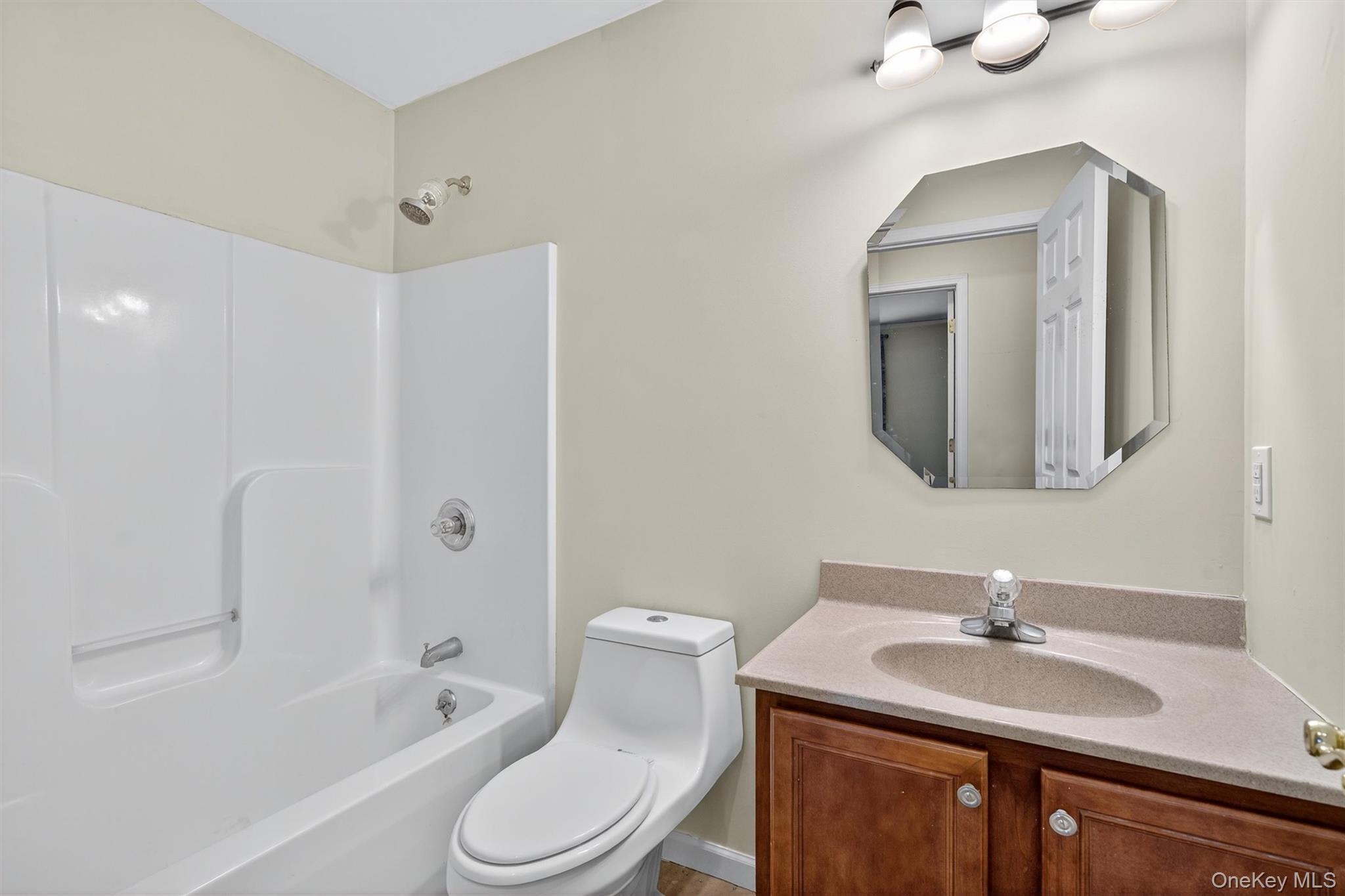 135 Old Forestburg Road, Sparrowbush, NY 12780