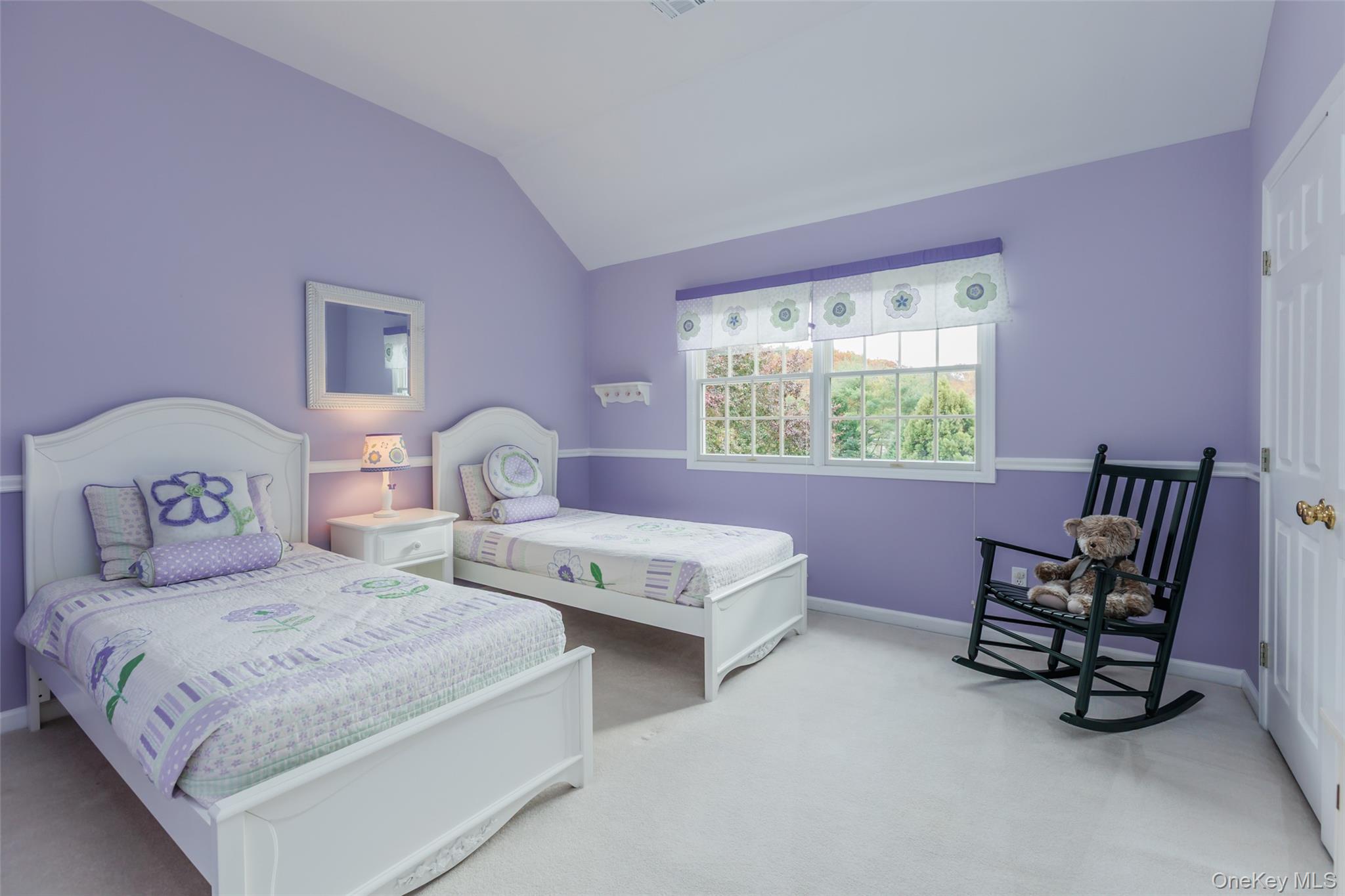 16 Ashley Loop, Northport, NY 11768