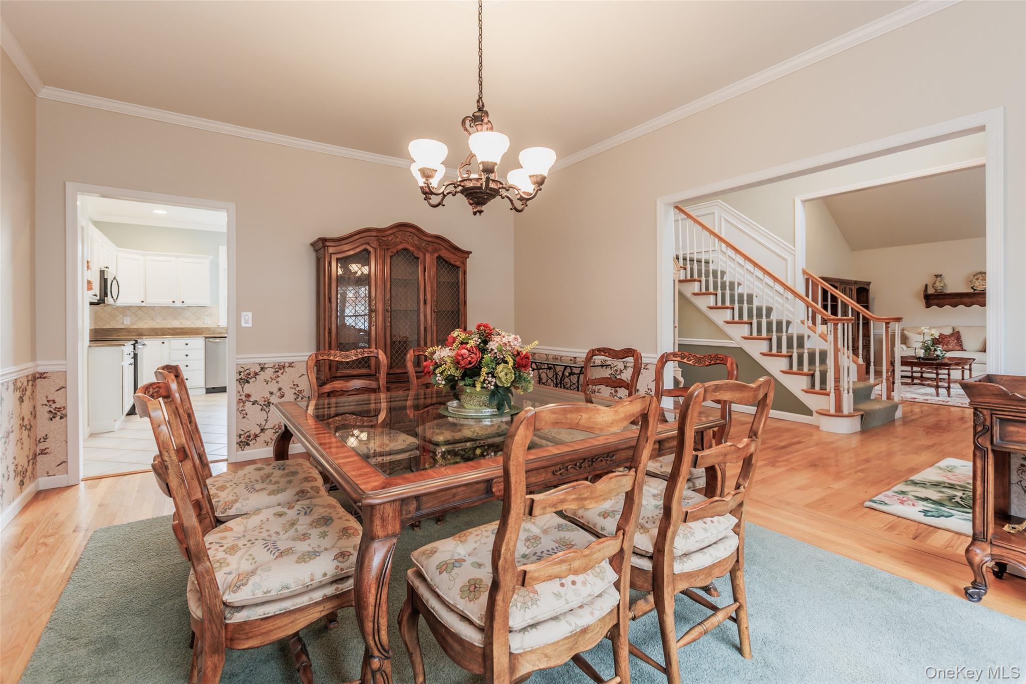 16 Ashley Loop, Northport, NY 11768