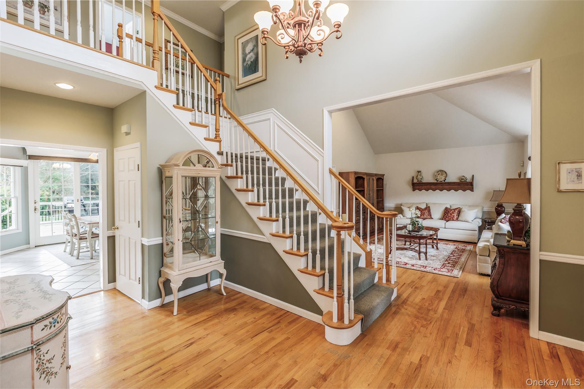 16 Ashley Loop, Northport, NY 11768