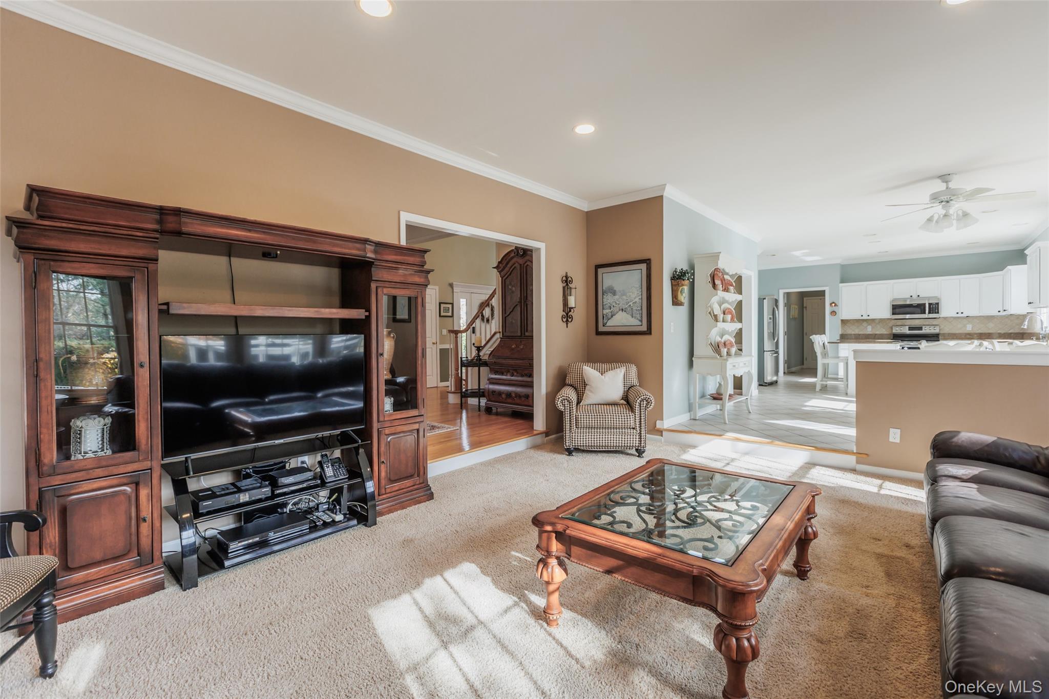 16 Ashley Loop, Northport, NY 11768