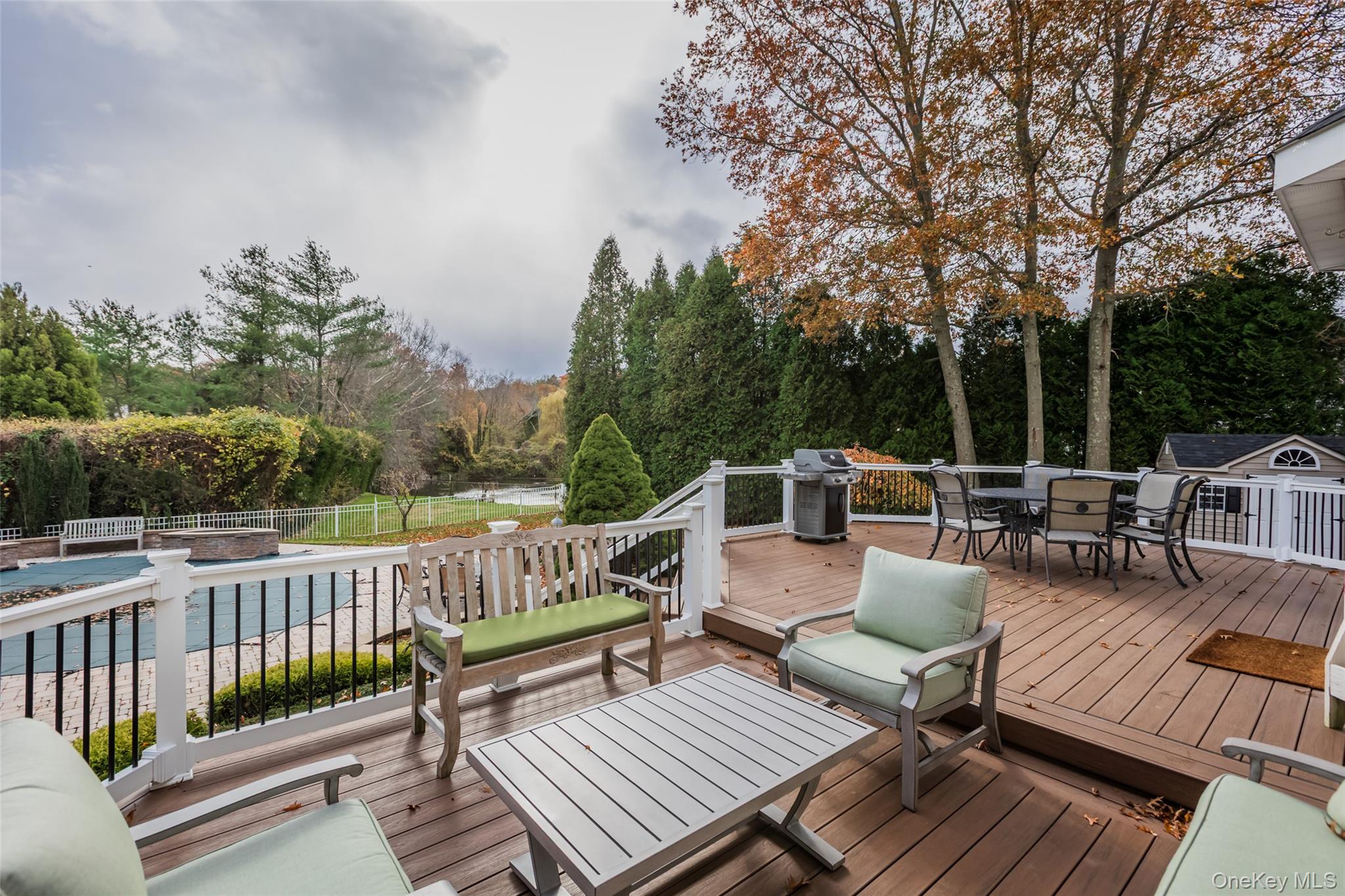 16 Ashley Loop, Northport, NY 11768