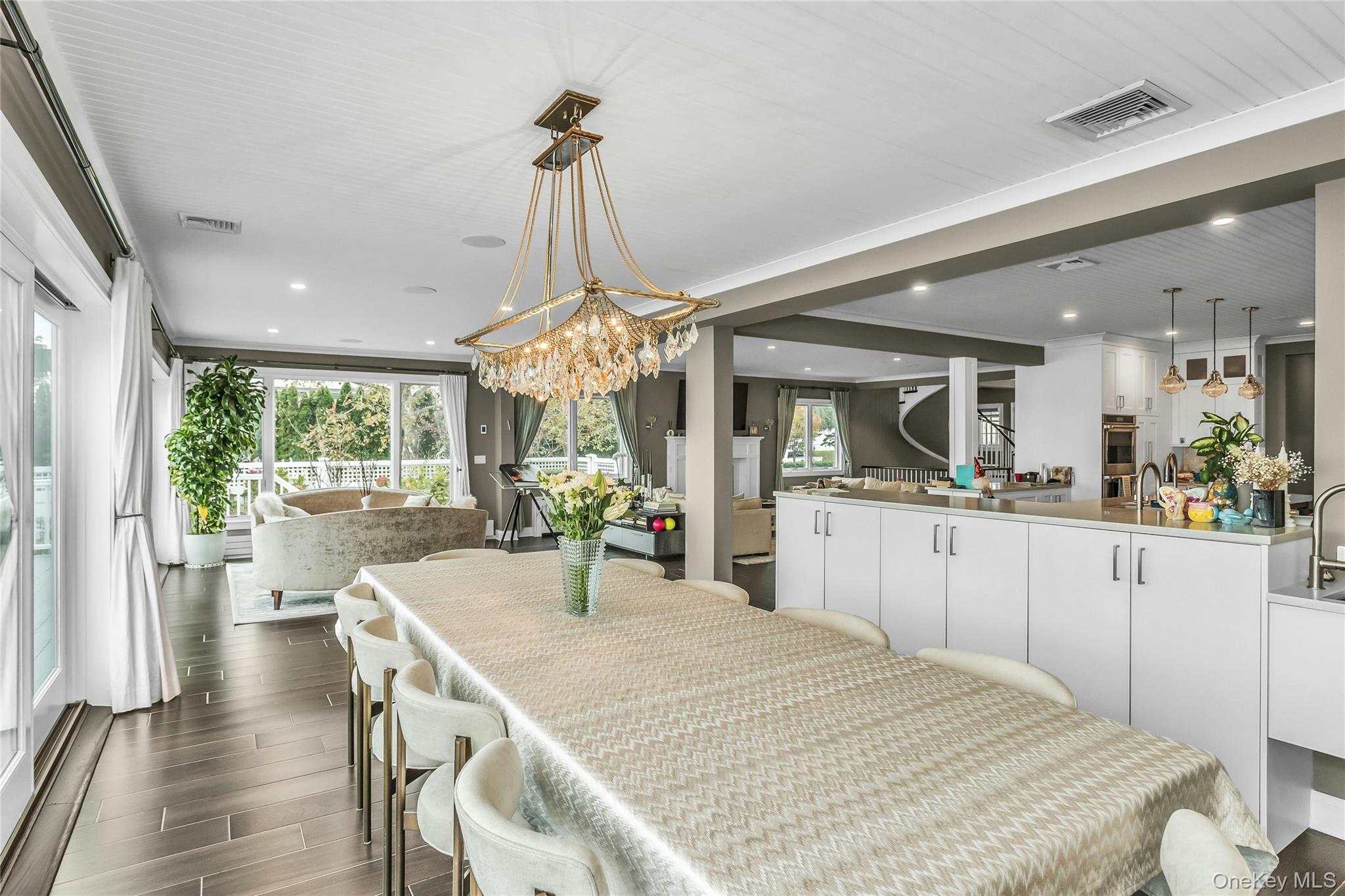 1600 Bay Boulevard, Atlantic Beach, NY 11509