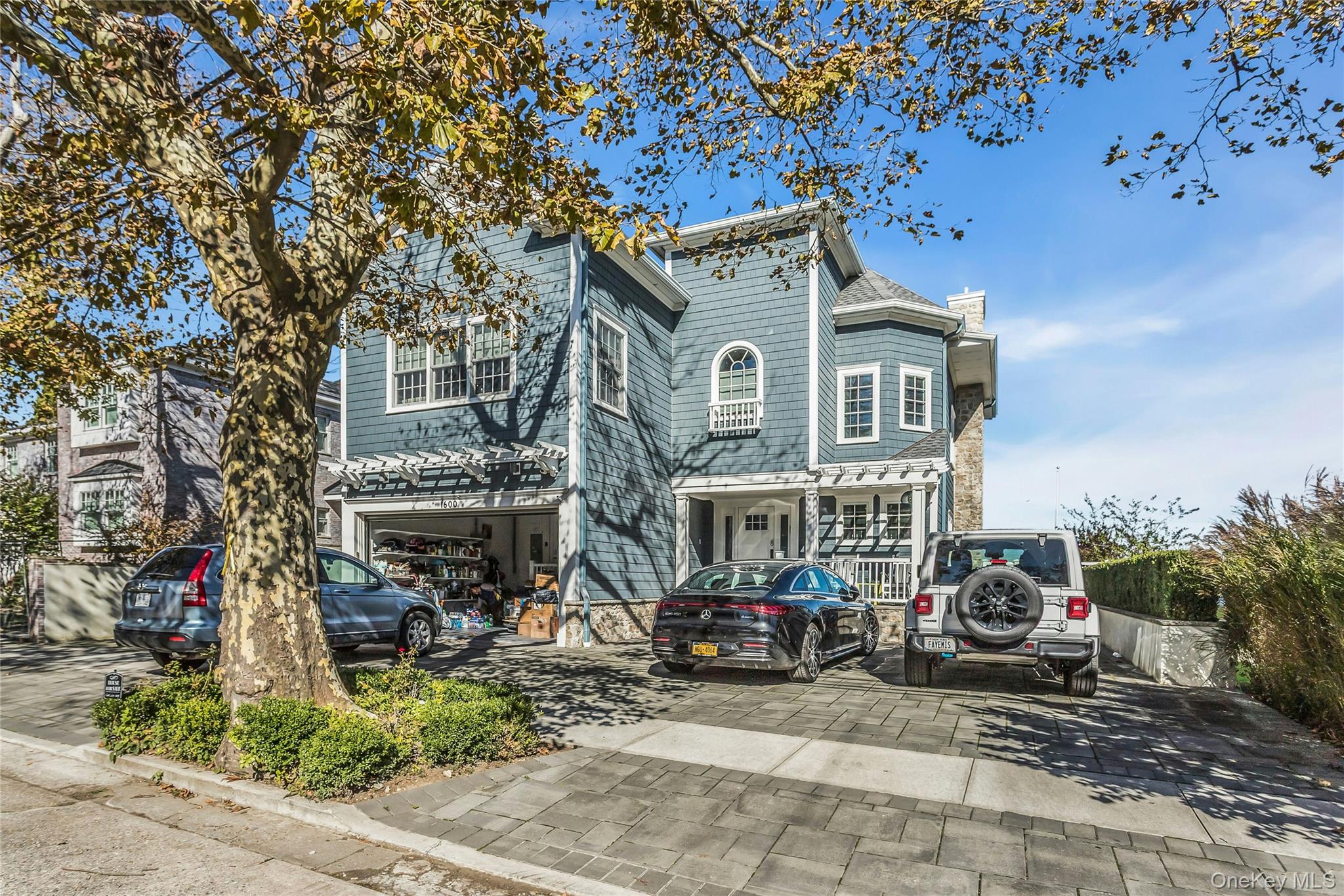 1600 Bay Boulevard, Atlantic Beach, NY 11509