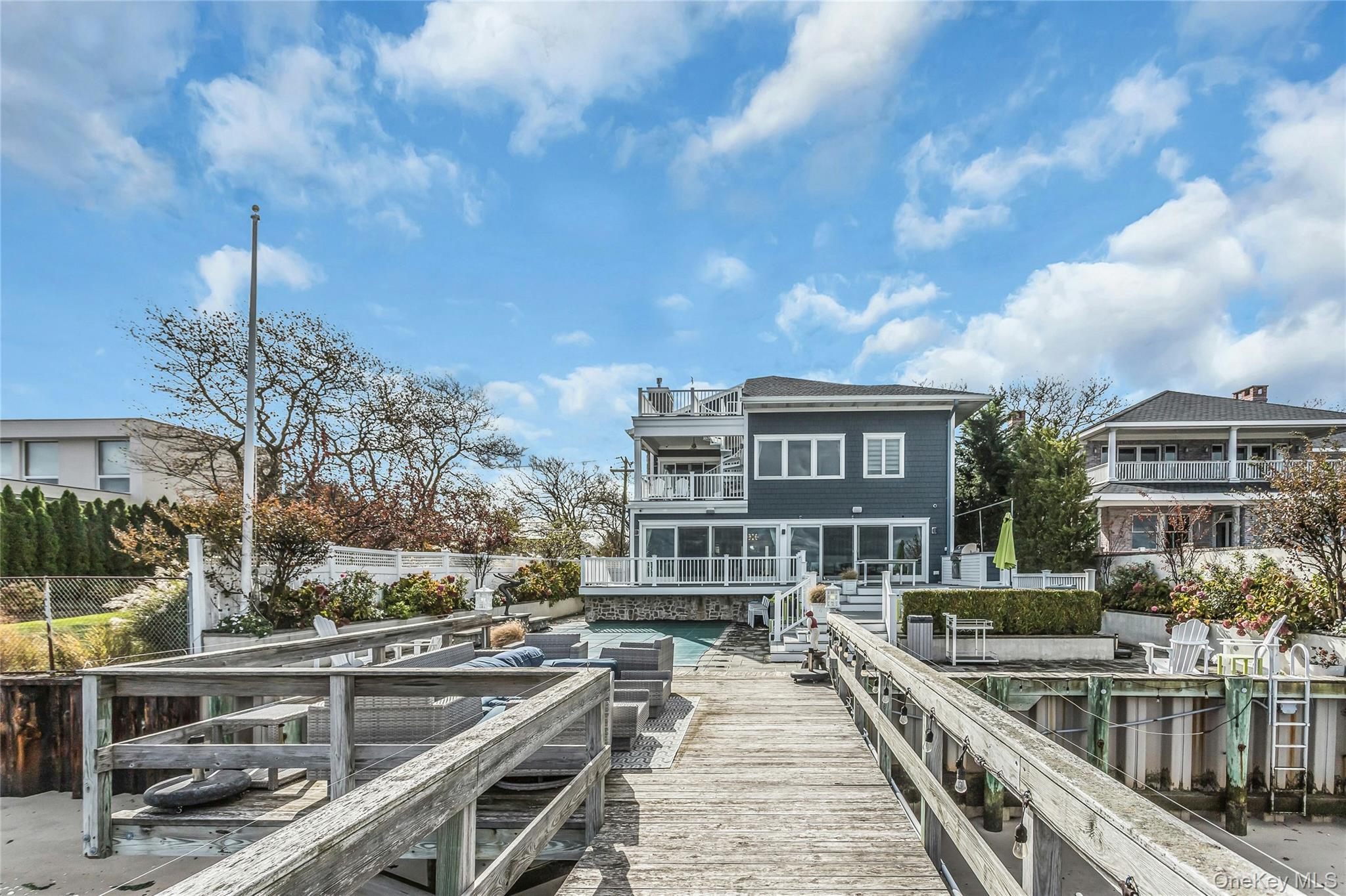 1600 Bay Boulevard, Atlantic Beach, NY 11509