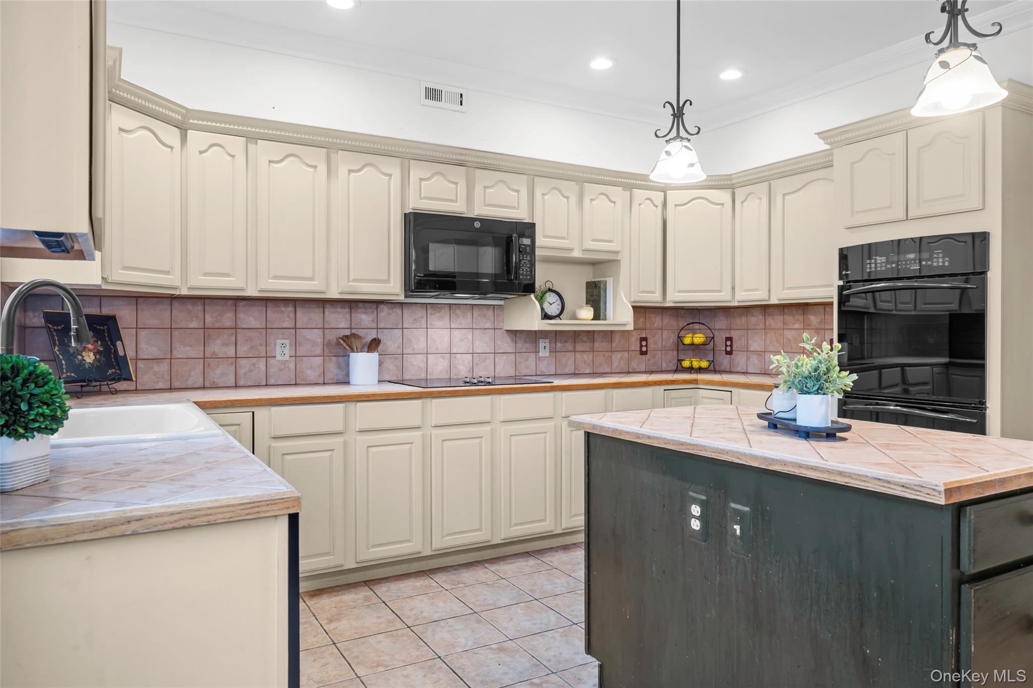 40 County Route 62, Westtown, NY 10998