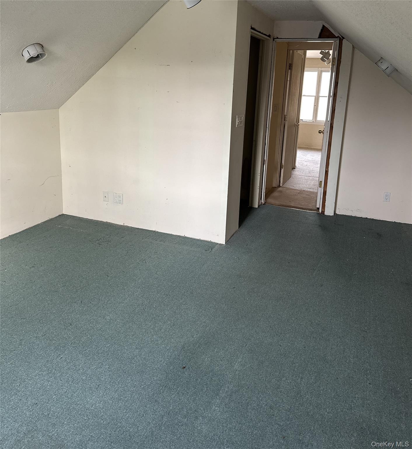 724 Locksley Road, Yorktown Heights, NY 10598