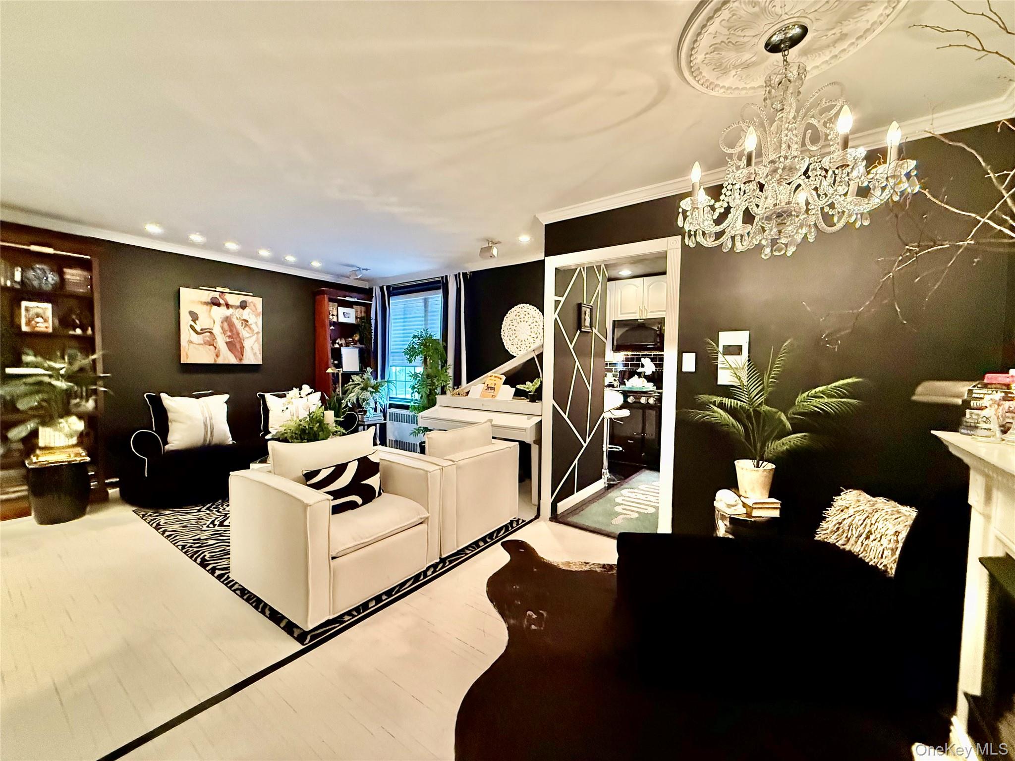 112-25 34th Avenue # 2D, Corona, NY 11368