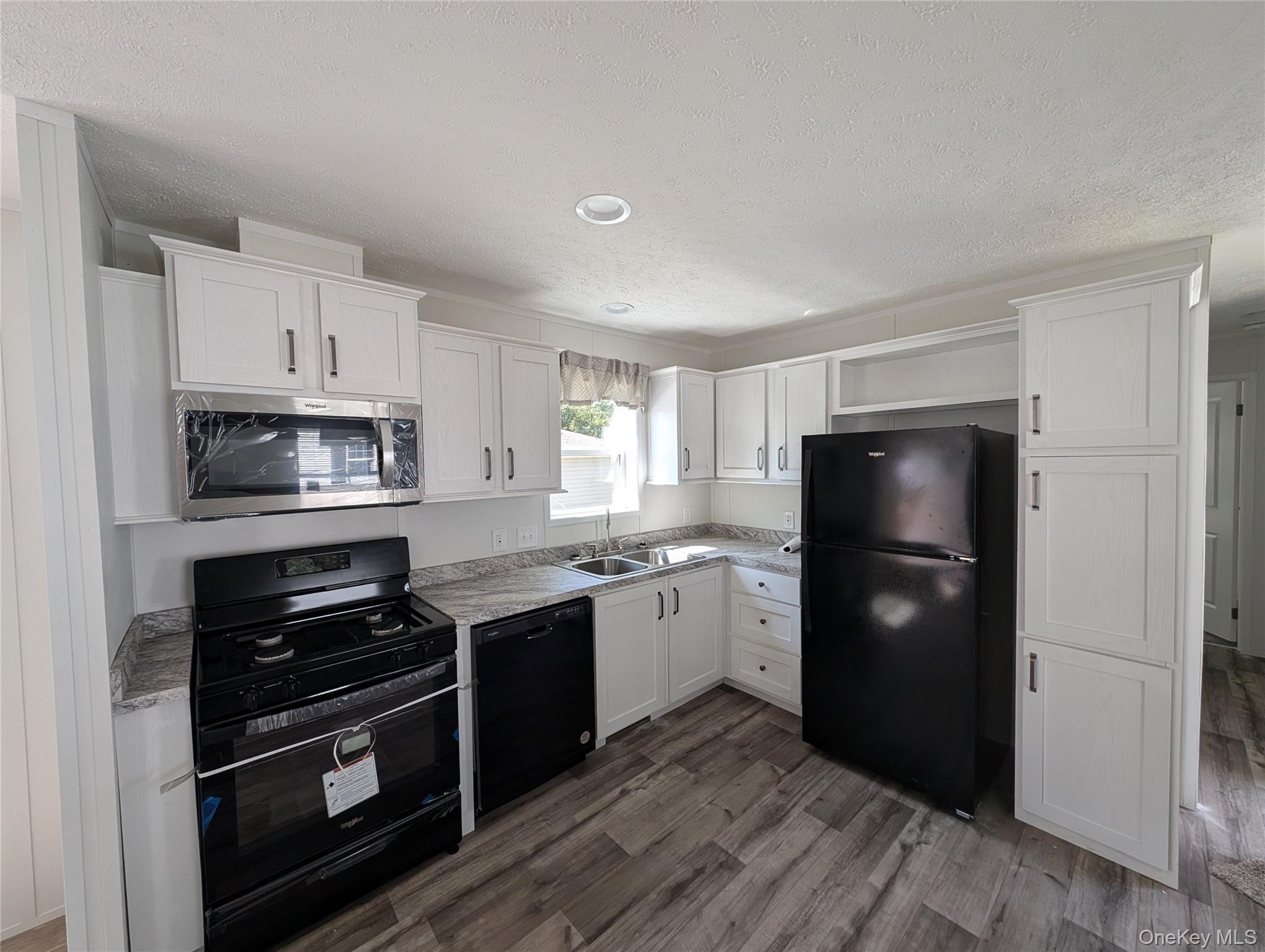 3146 Route 9w # 8A, New Windsor, NY 12553