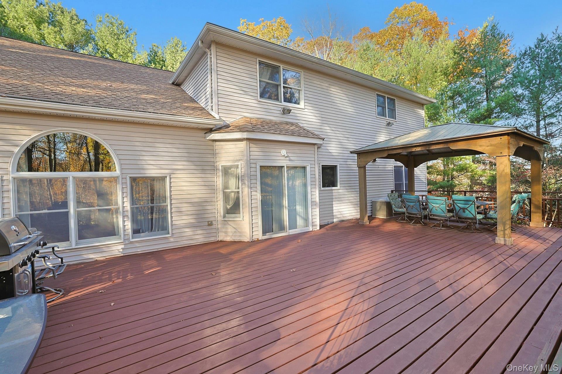 2 Parkside Court, Pomona, NY 10970