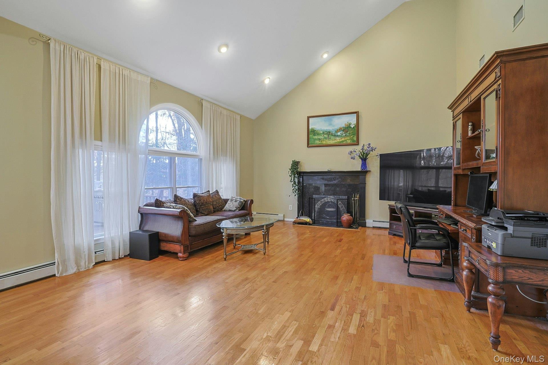 2 Parkside Court, Pomona, NY 10970