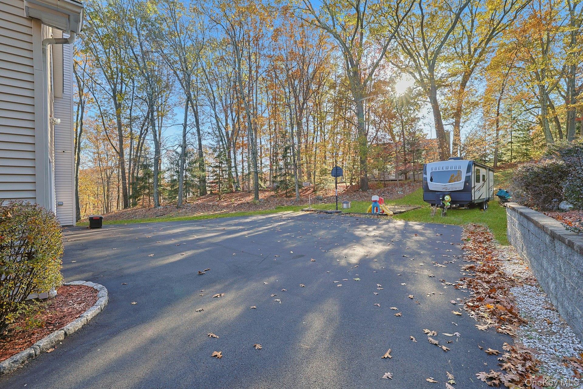 2 Parkside Court, Pomona, NY 10970