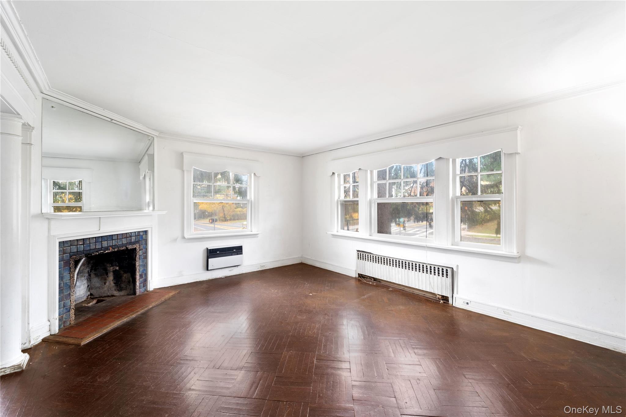 1 Glenwood Avenue, New Rochelle, NY 10801