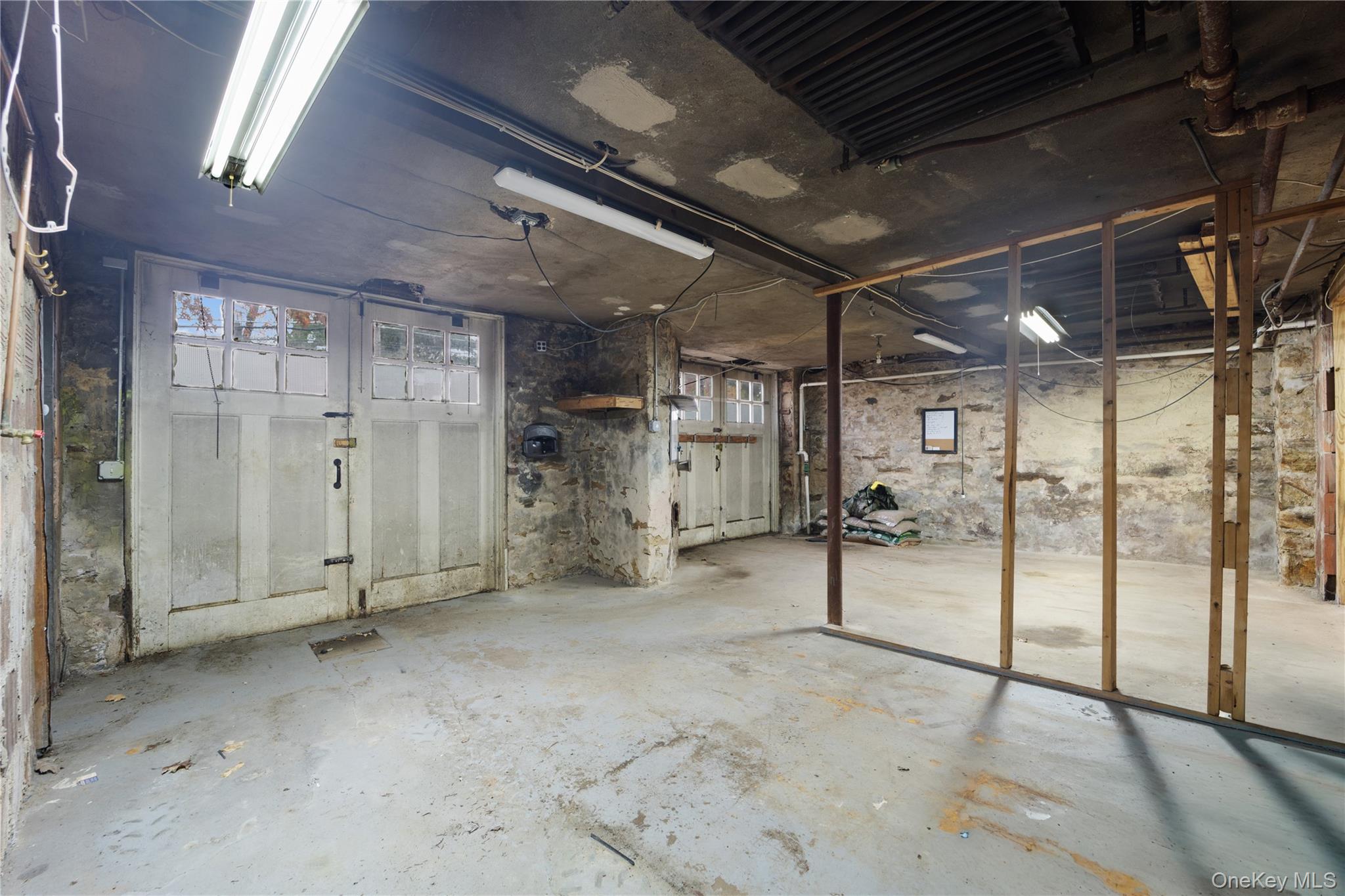 1 Glenwood Avenue, New Rochelle, NY 10801