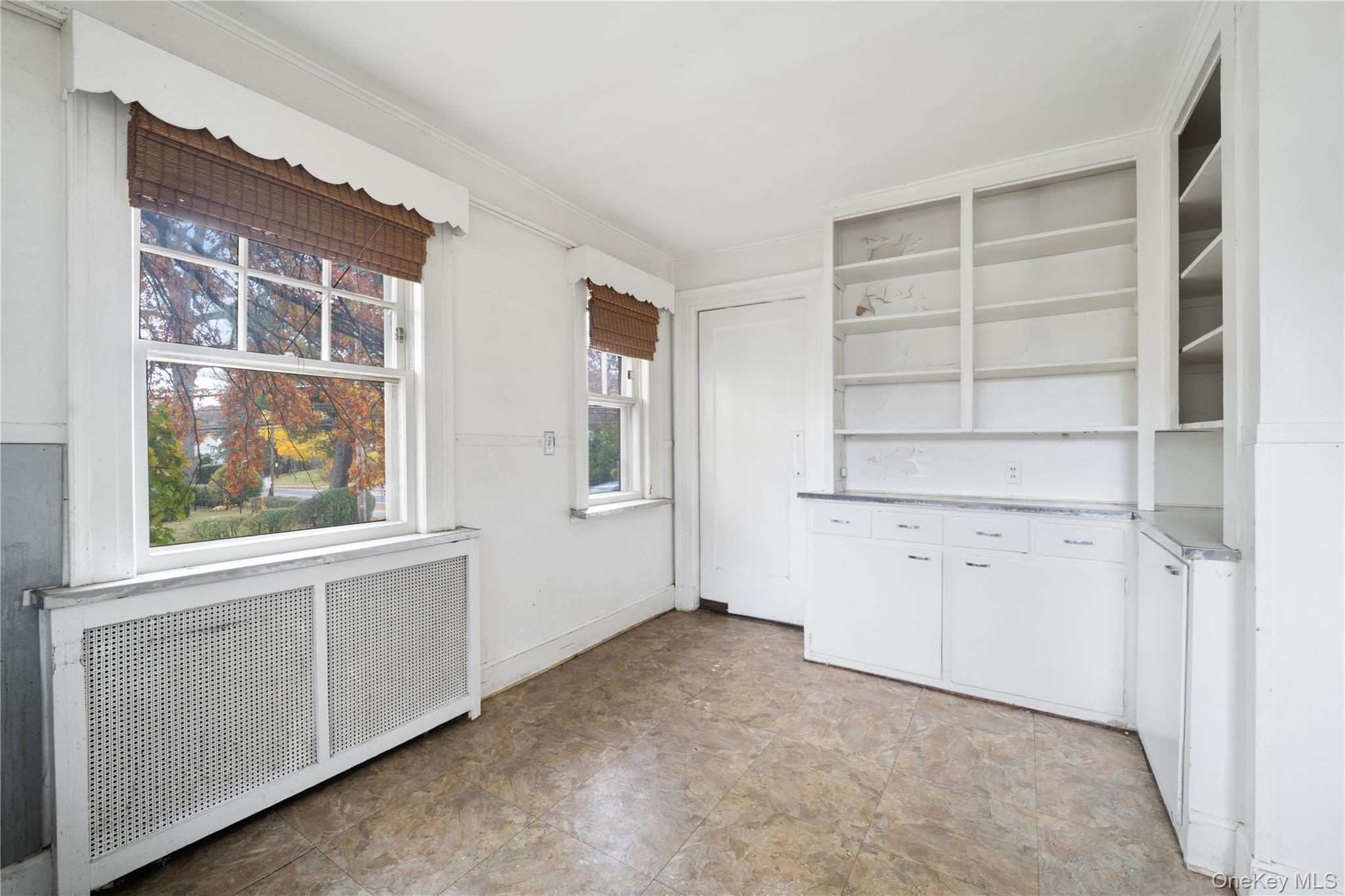 1 Glenwood Avenue, New Rochelle, NY 10801